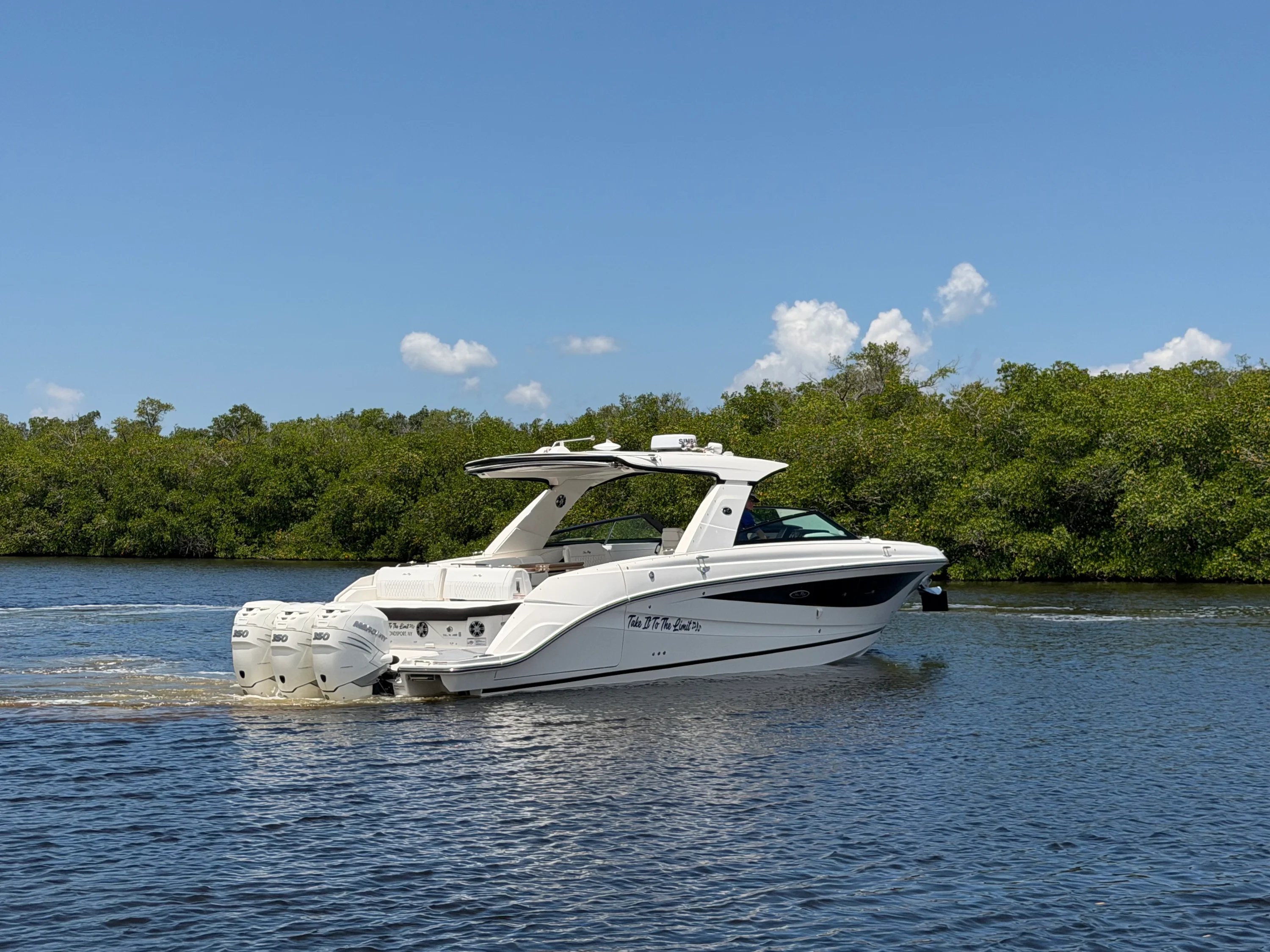 2020 Sea Ray 400 SLX OB Image Thumbnail #2