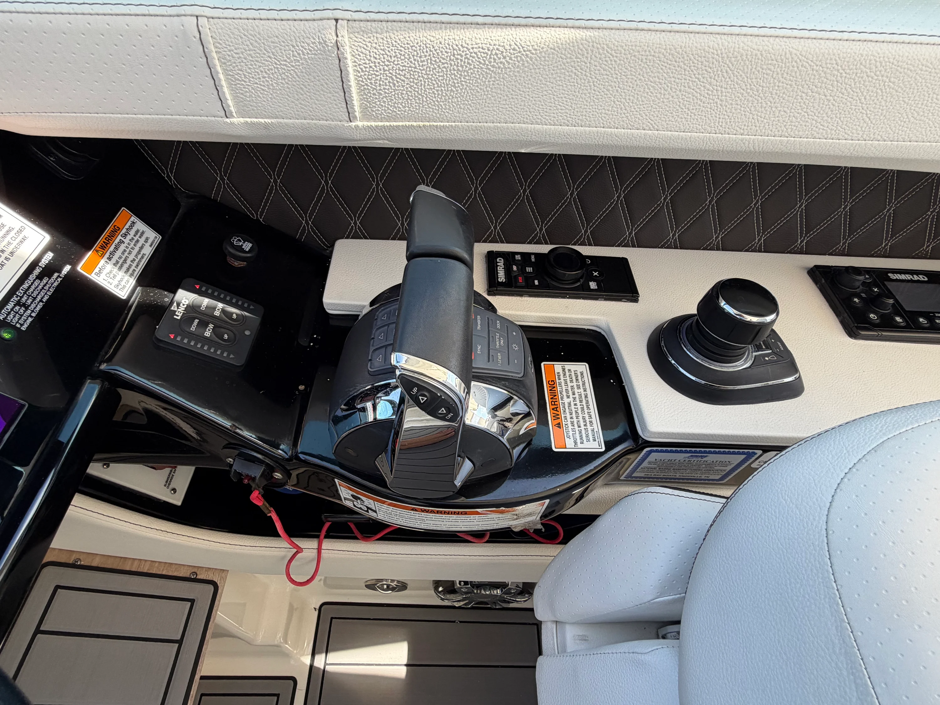 2020 Sea Ray 400 SLX OB Image Thumbnail #25