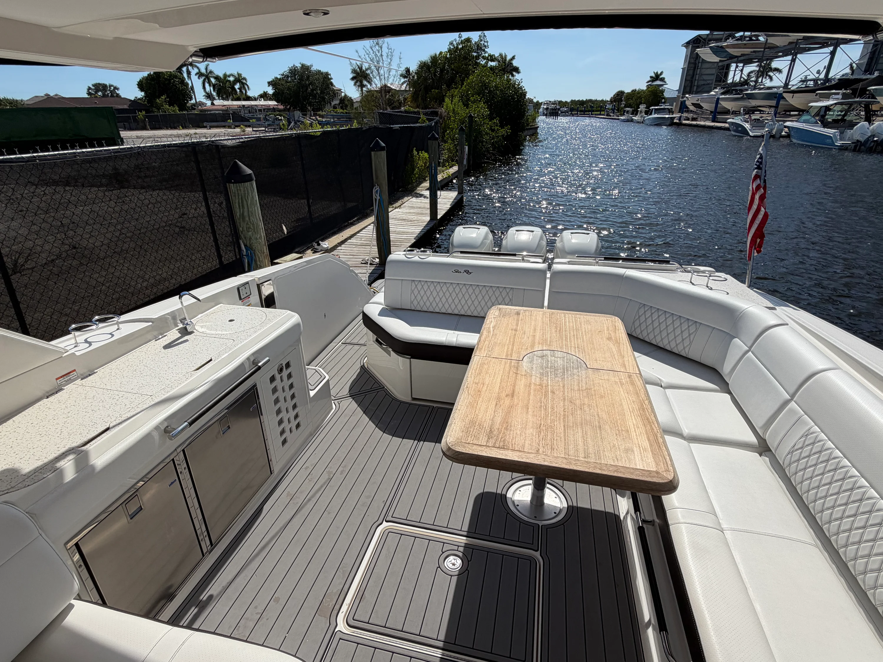 2020 Sea Ray 400 SLX OB Image Thumbnail #11