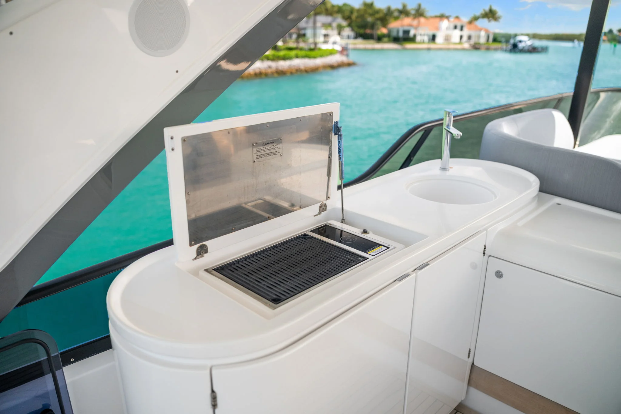 2025 Azimut 68 FLY Image Thumbnail #65