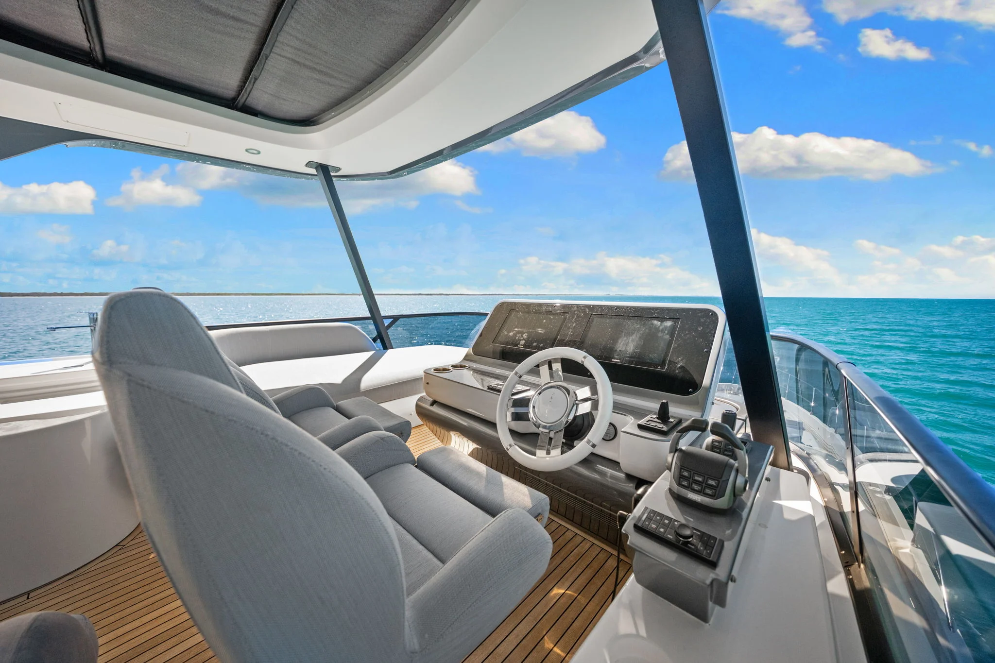 2025 Azimut 68 FLY Image Thumbnail #61