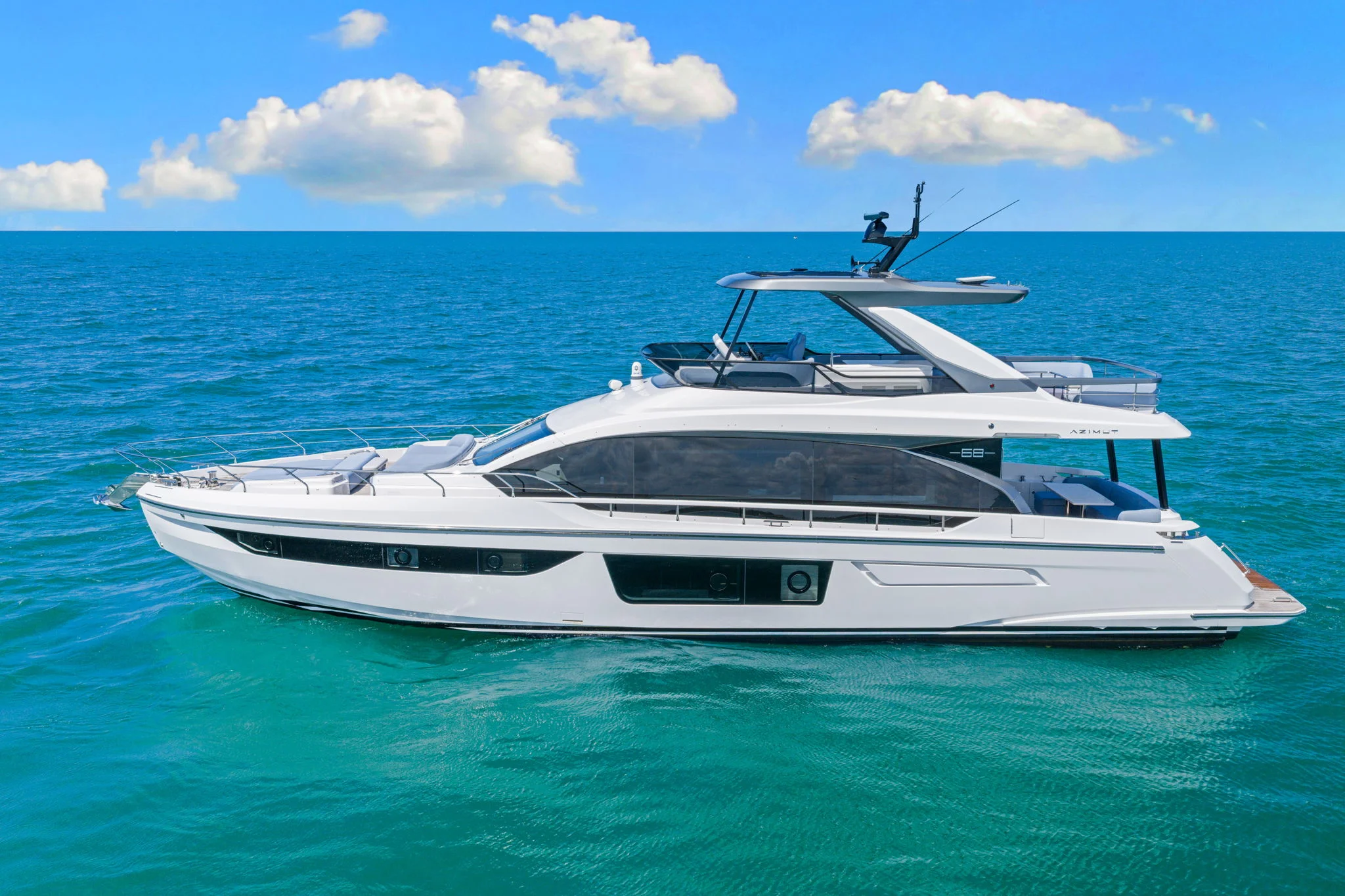2025 Azimut 68 FLY Image Thumbnail #13