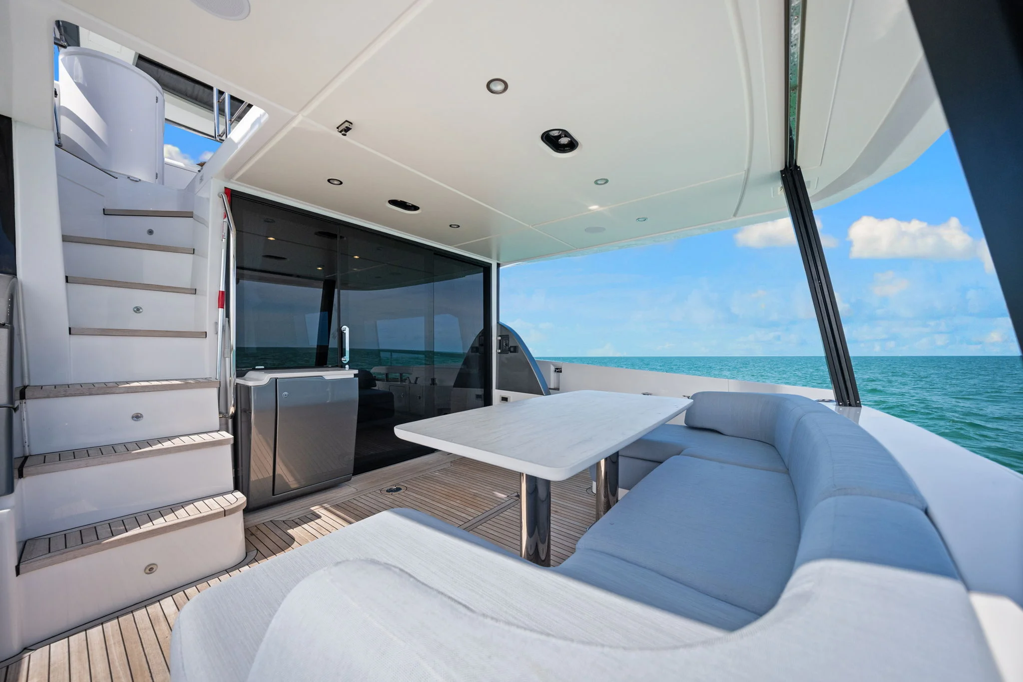2025 Azimut 68 FLY Image Thumbnail #45