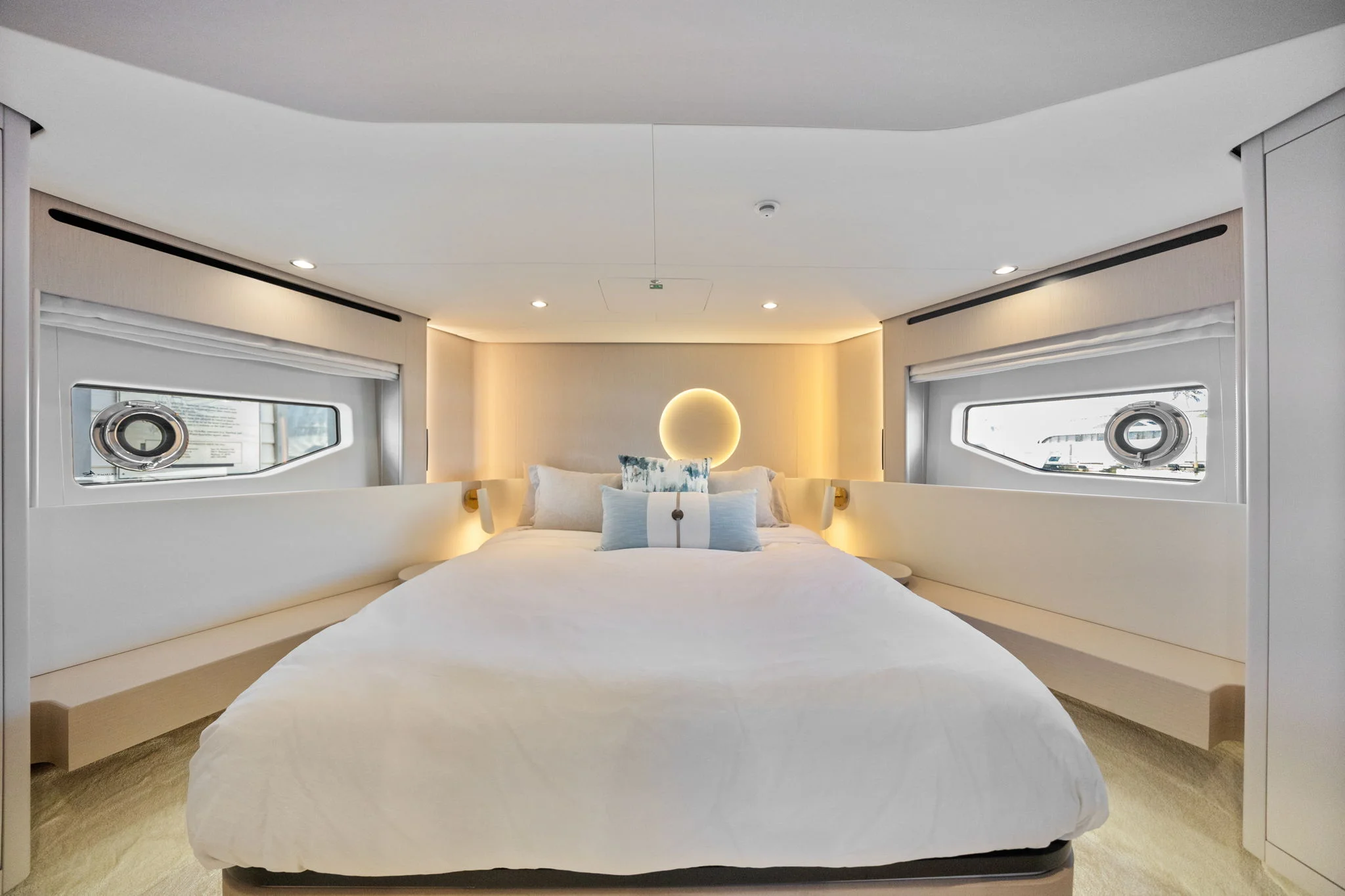 2025 Azimut 68 FLY Image Thumbnail #27