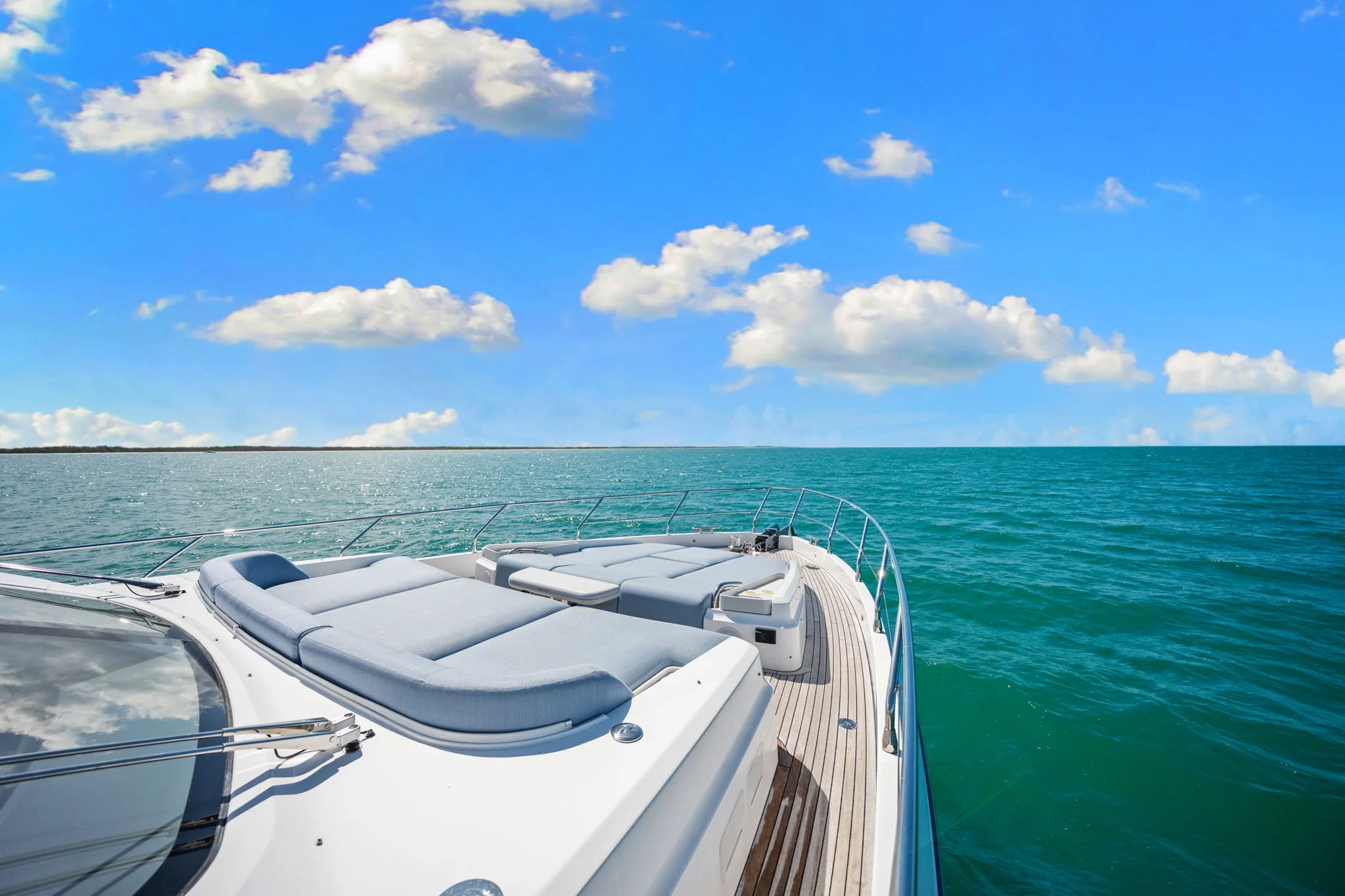 2025 Azimut 68 FLY Image Thumbnail #50