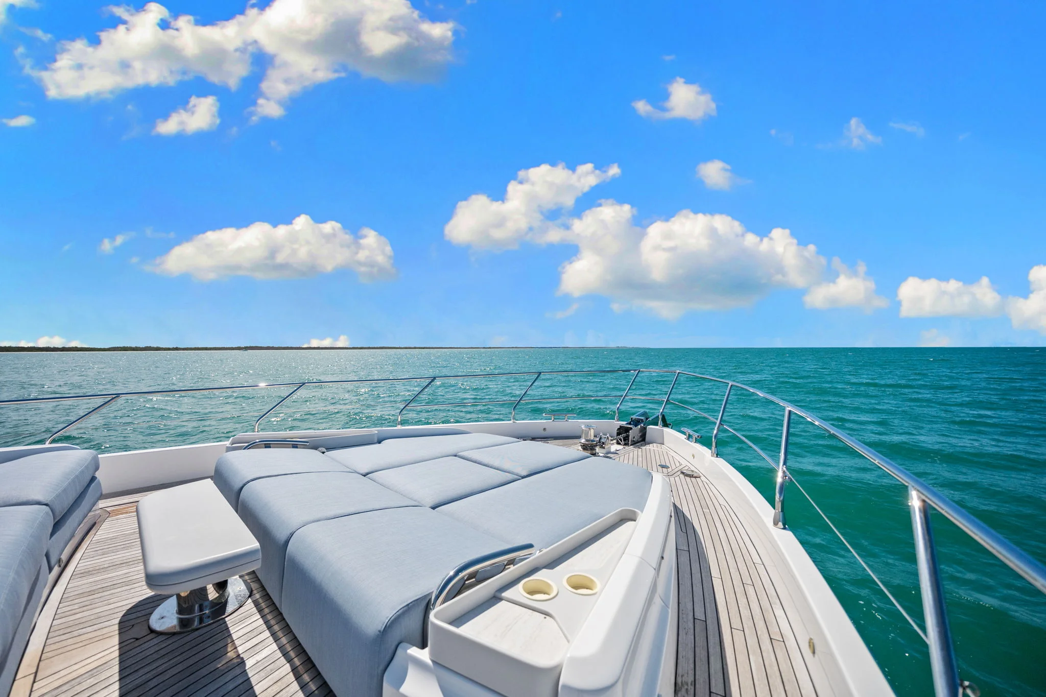 2025 Azimut 68 FLY Image Thumbnail #49