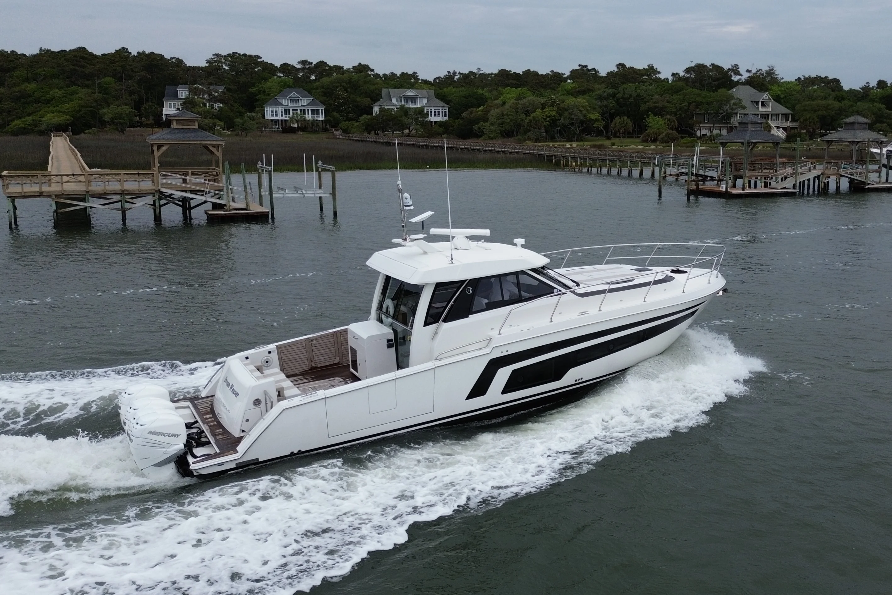2021 Ocean Alexander 45 DIVERGENCE COUPE Image Thumbnail #3