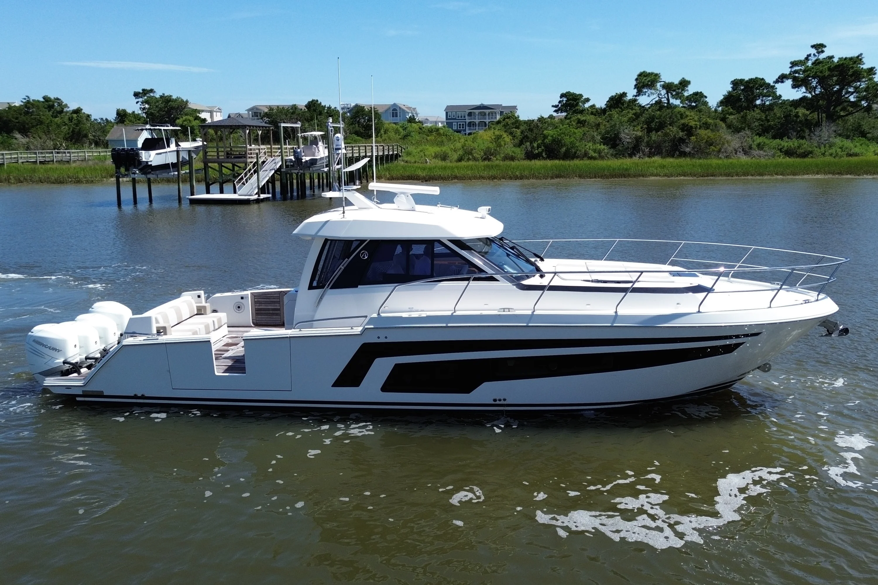 2021 Ocean Alexander 45 DIVERGENCE COUPE Image Thumbnail #8
