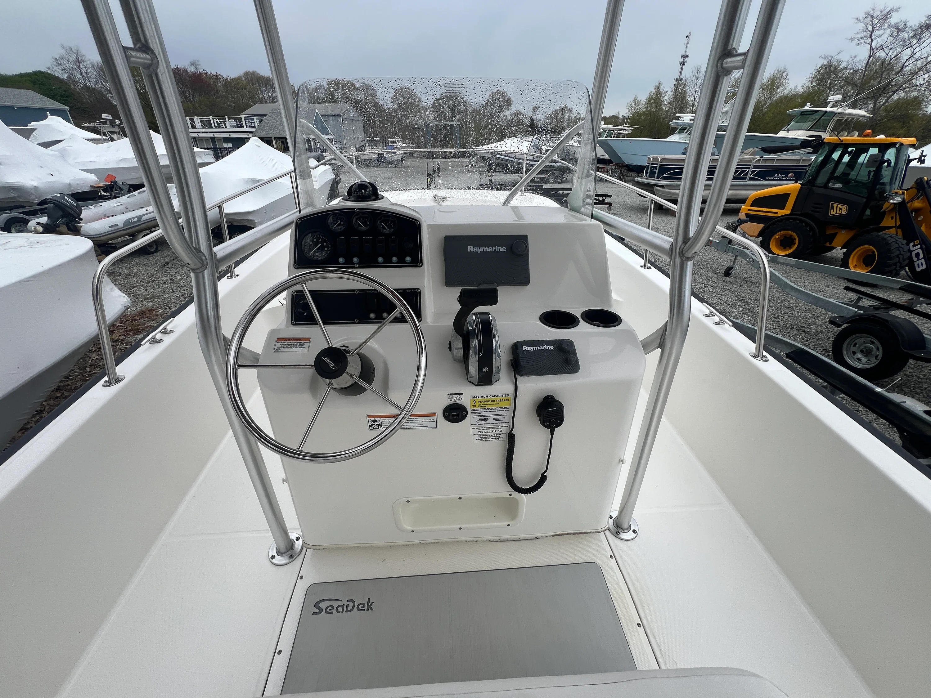2016 Boston Whaler 210 MONTAUK Image Thumbnail #8