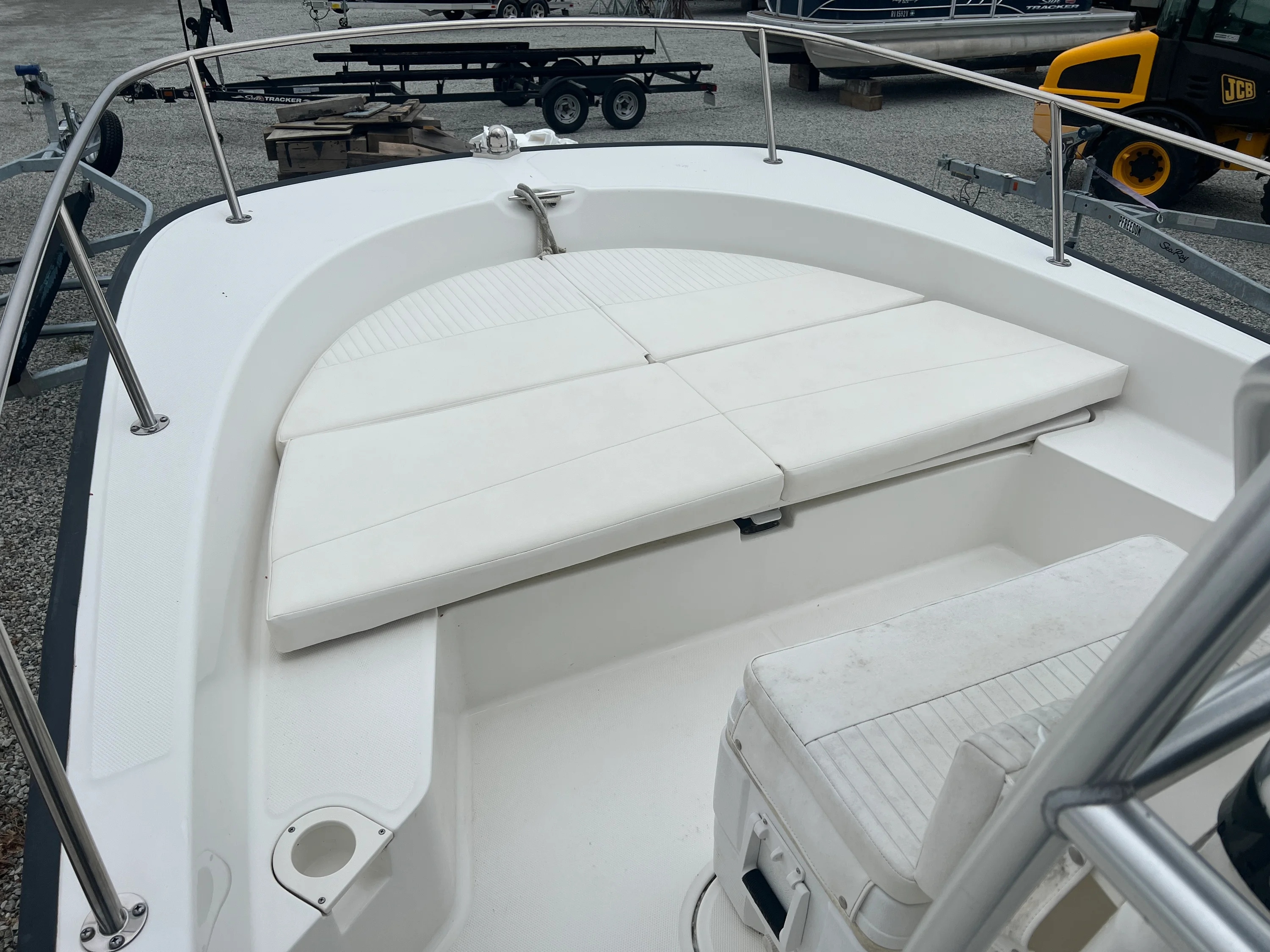 2016 Boston Whaler 210 MONTAUK Image Thumbnail #11