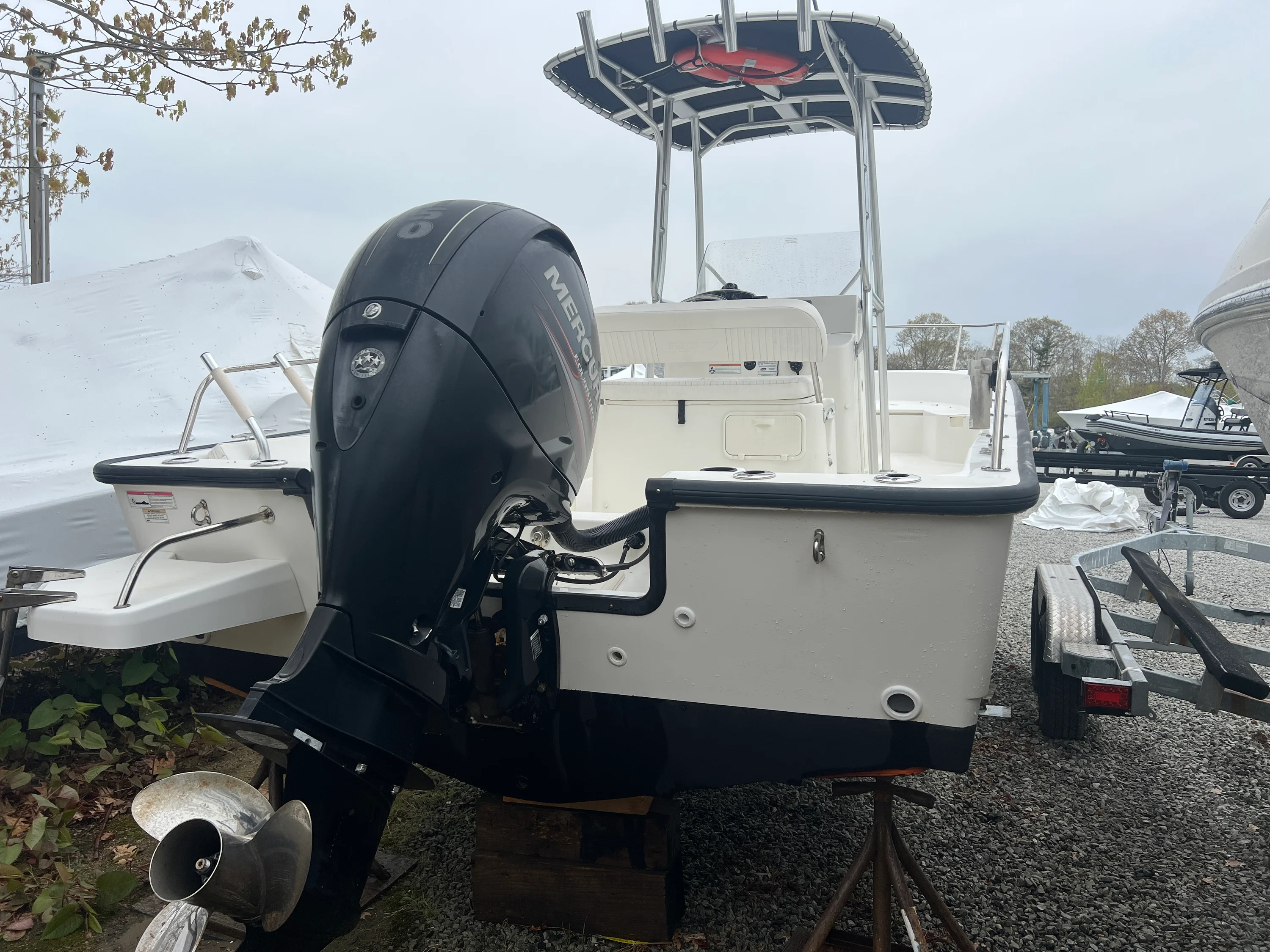 2016 Boston Whaler 210 MONTAUK Image Thumbnail #4