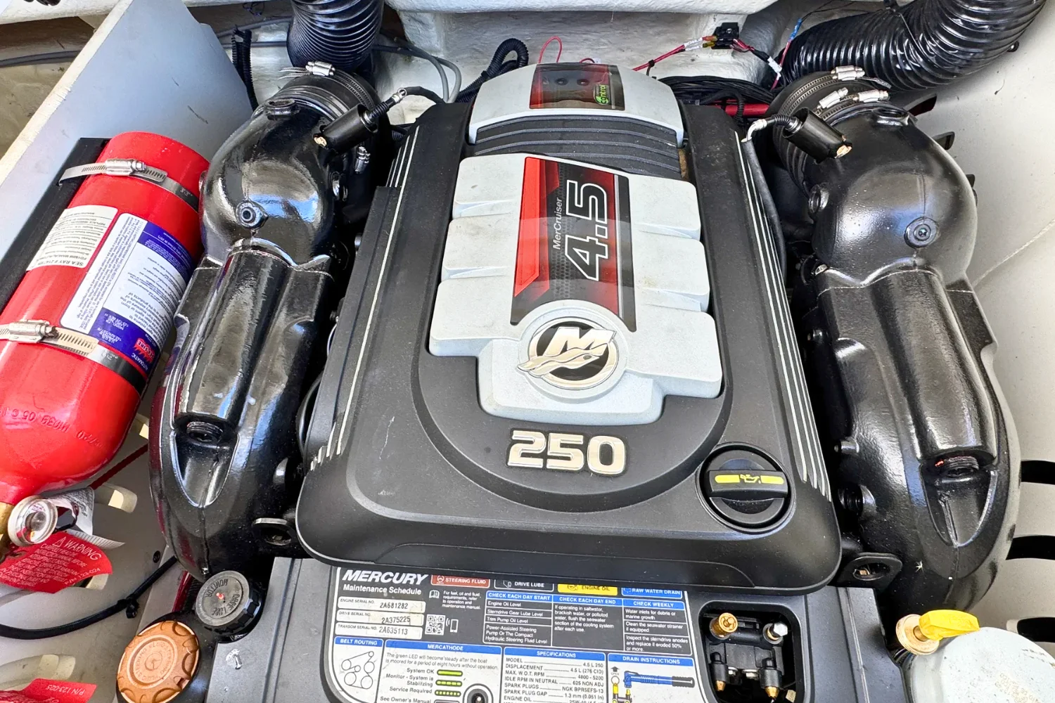 2021 Sea Ray 230SPX Image Thumbnail #30