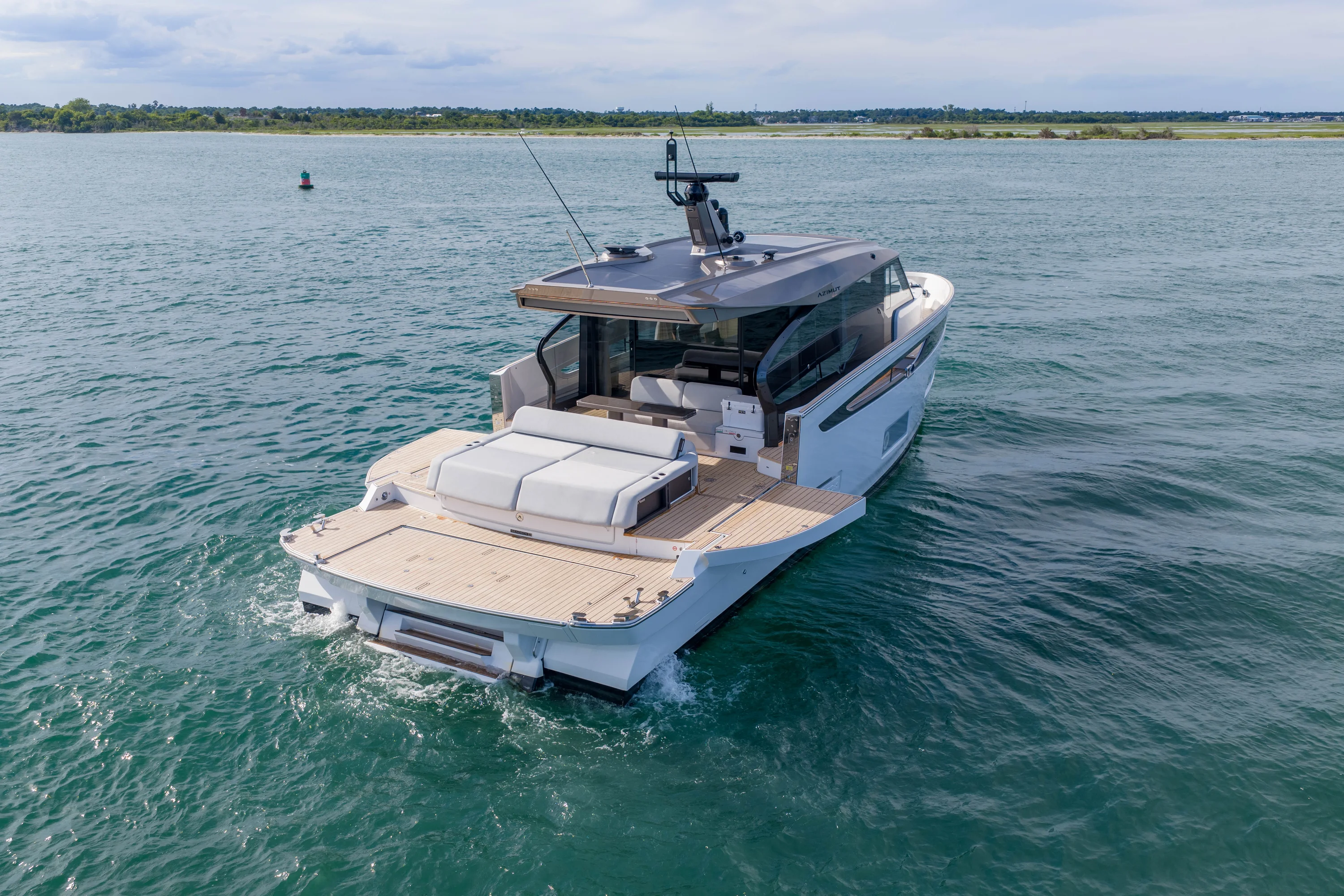 2025 Azimut Seadeck 6 Image Thumbnail #5