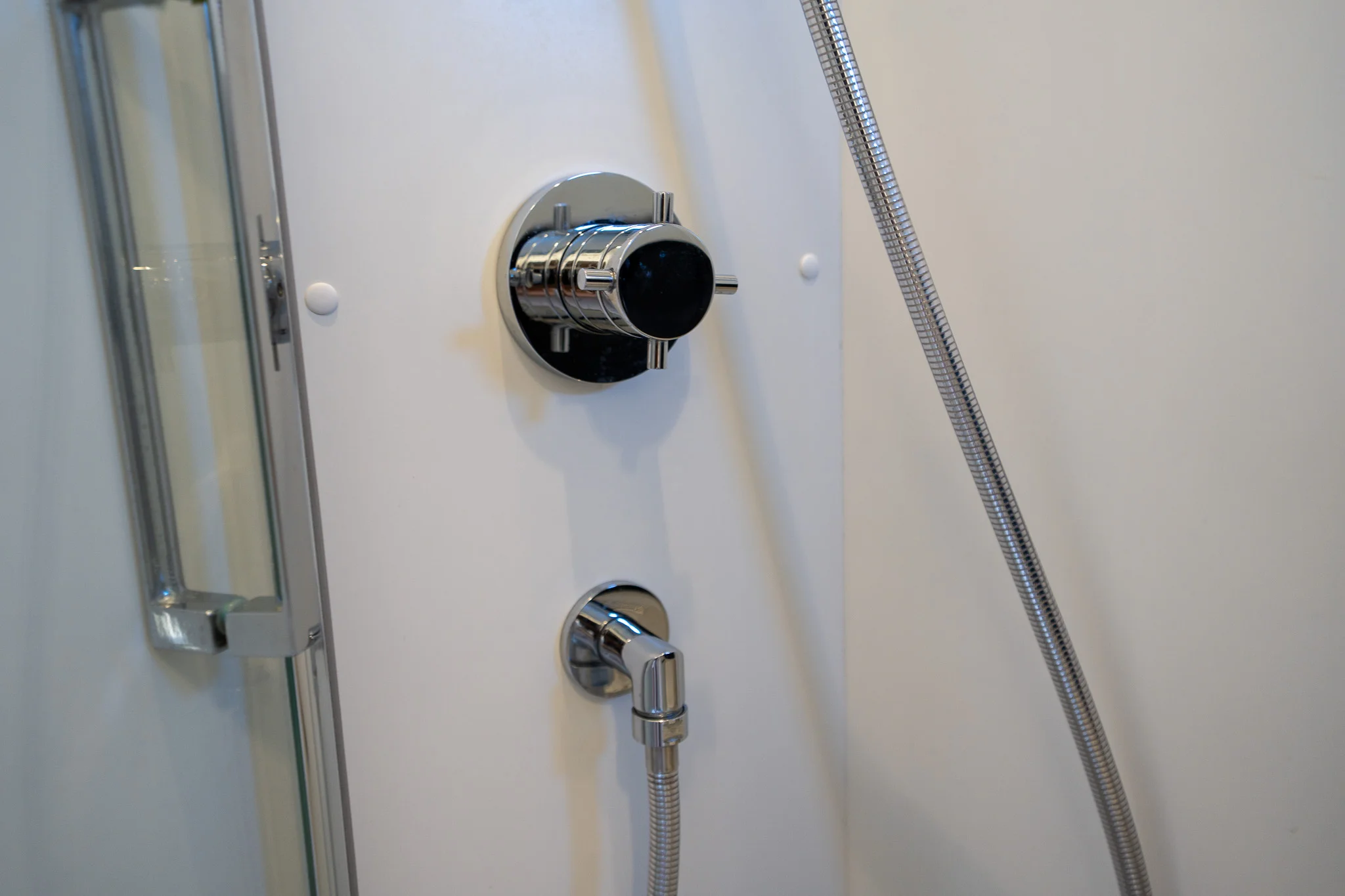2018 Azimut 60 Flybridge Image Thumbnail #43