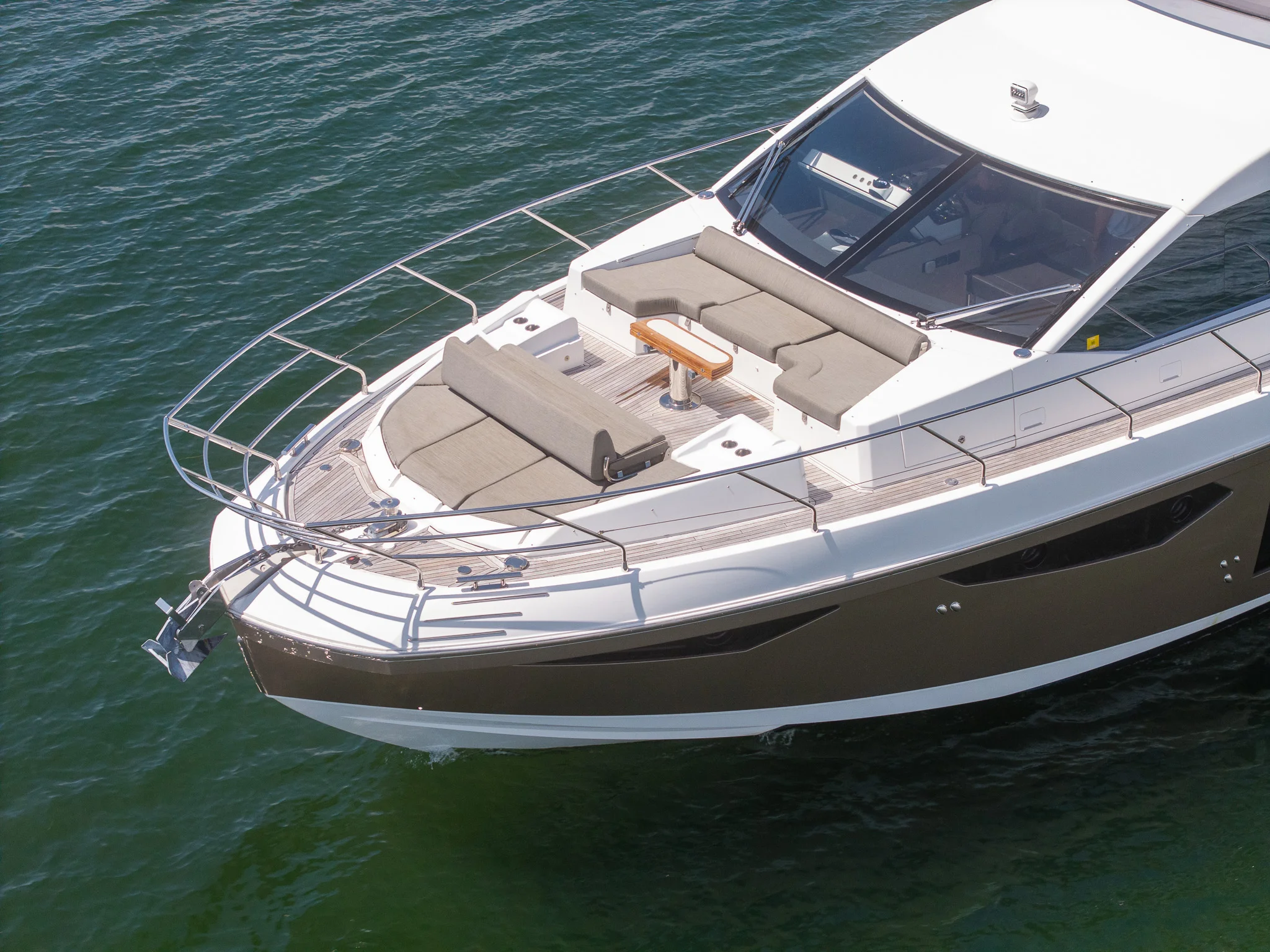 2018 Azimut 60 Flybridge Image Thumbnail #11