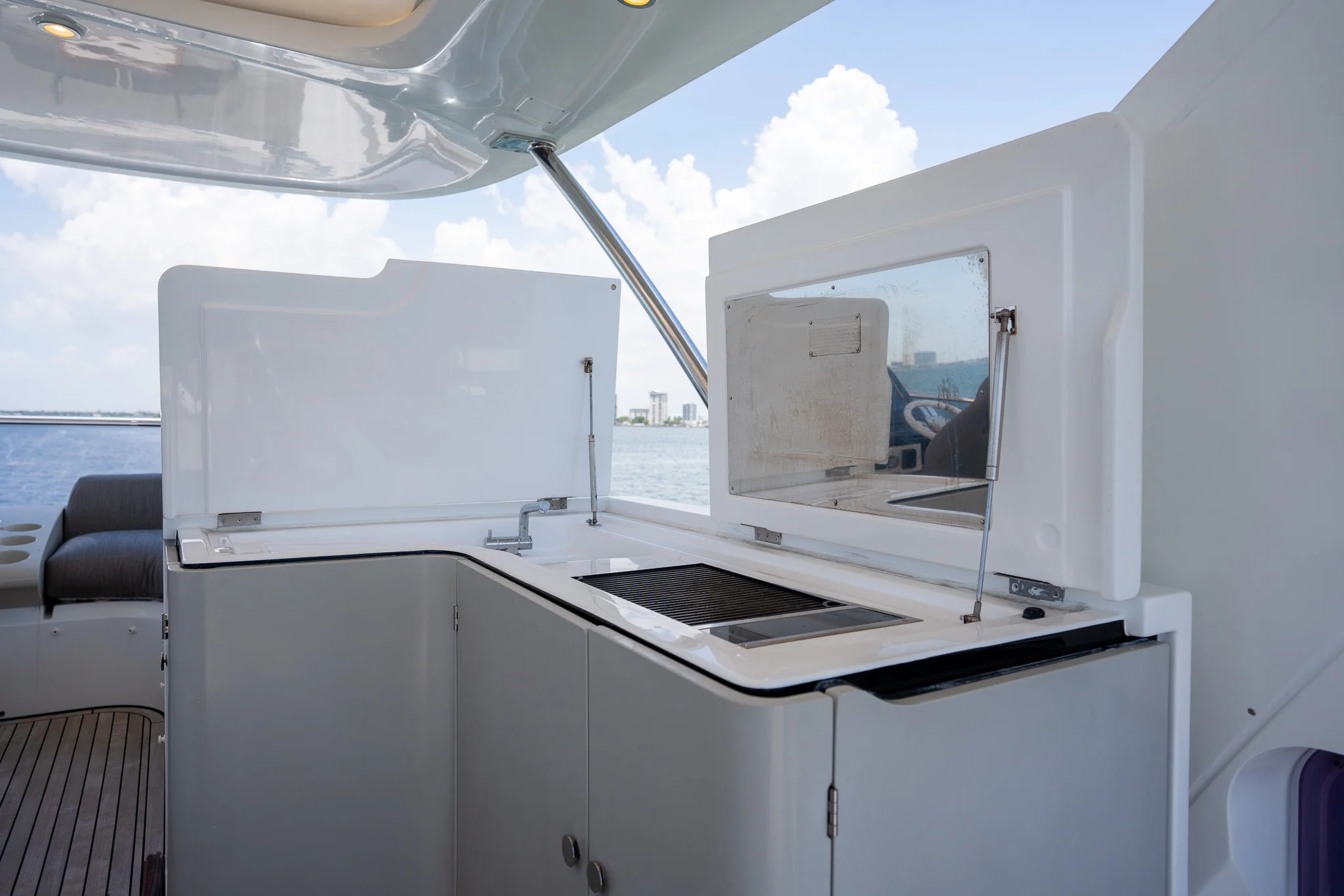 2018 Azimut 60 Flybridge Image Thumbnail #27