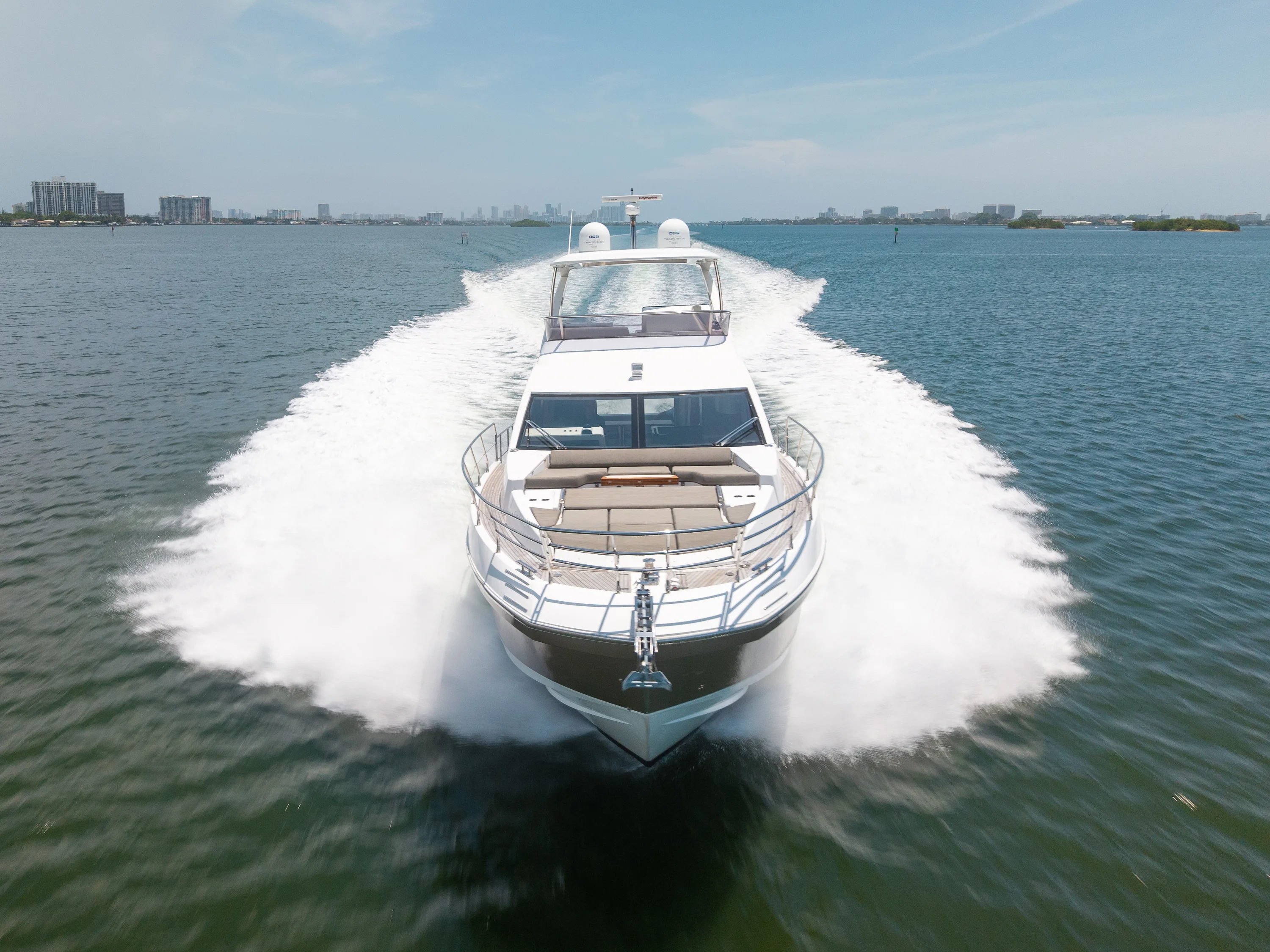 2018 Azimut 60 Flybridge Image Thumbnail #6