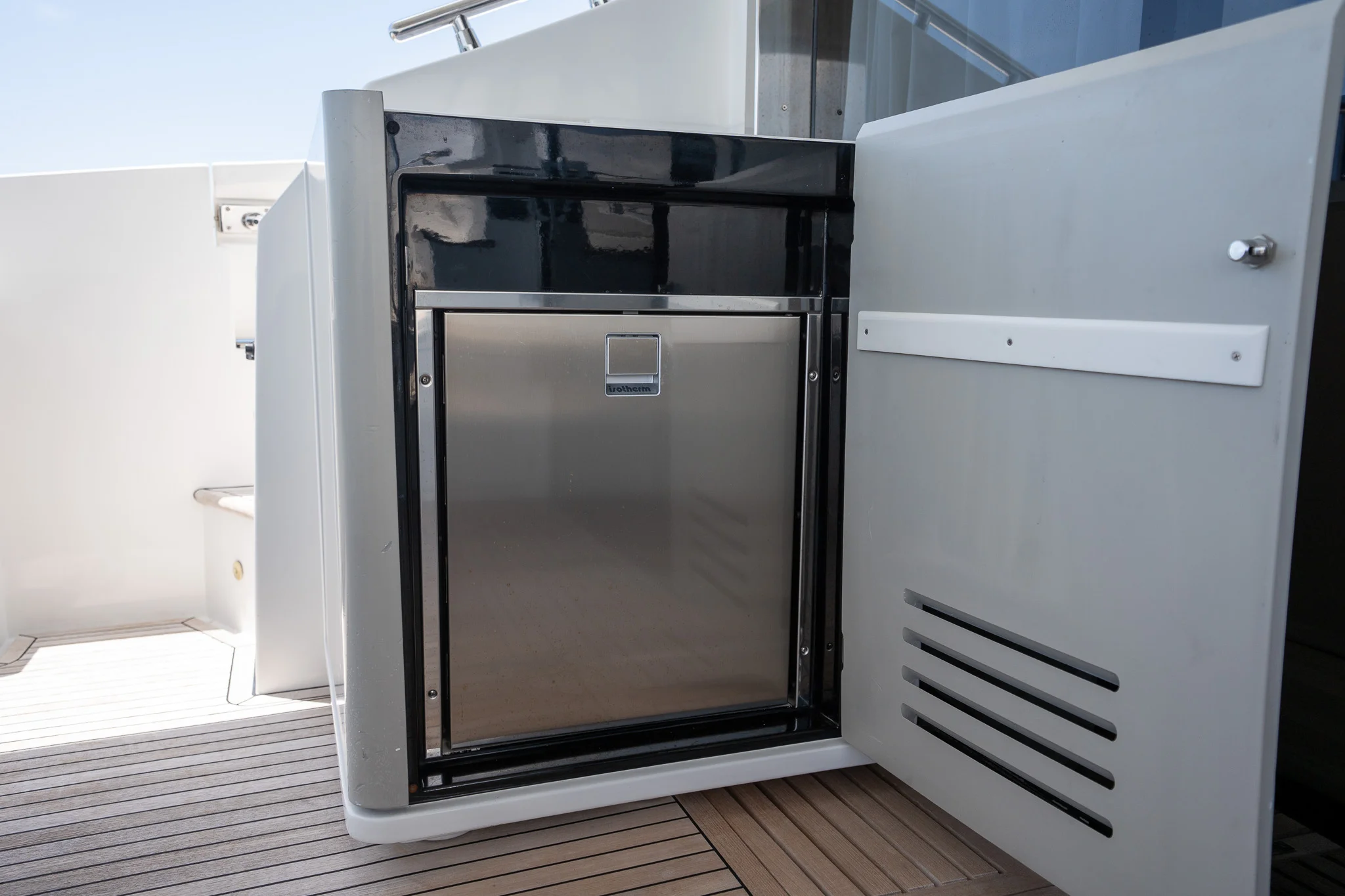 2018 Azimut 60 Flybridge Image Thumbnail #34