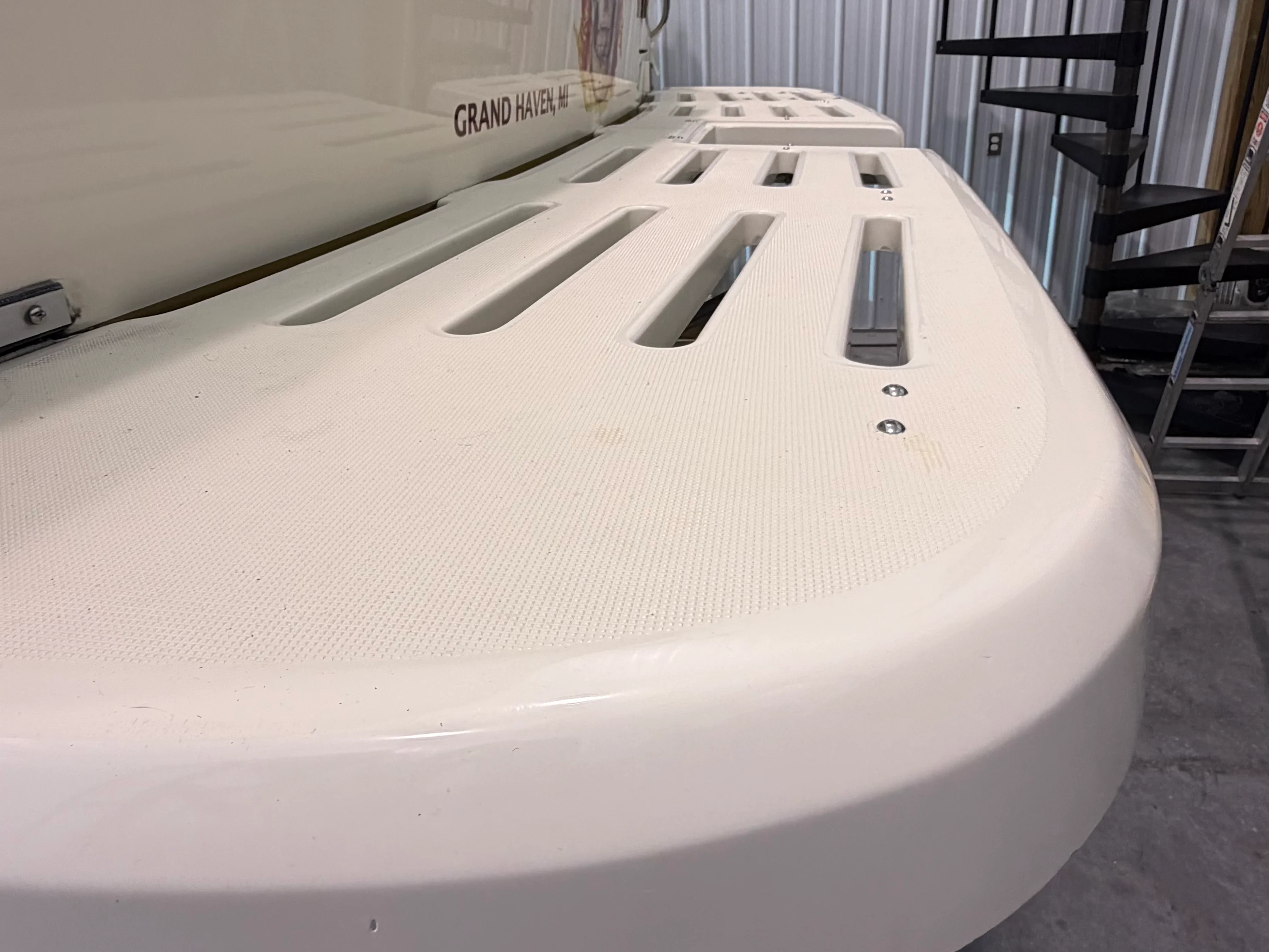 1999 Tiara Yachts 4300 OPEN Image Thumbnail #10