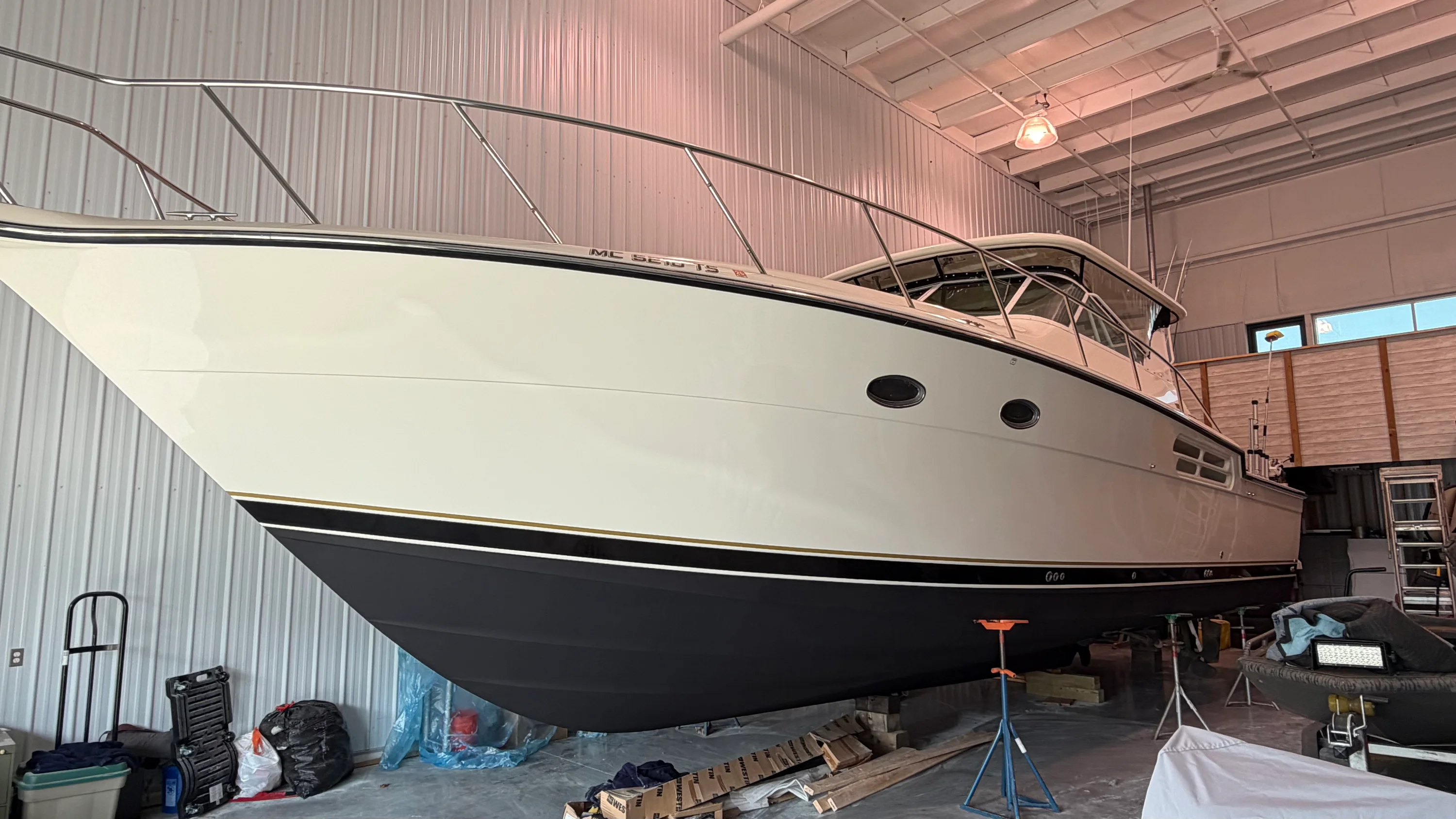 1999 Tiara Yachts 4300 OPEN Image Thumbnail #2