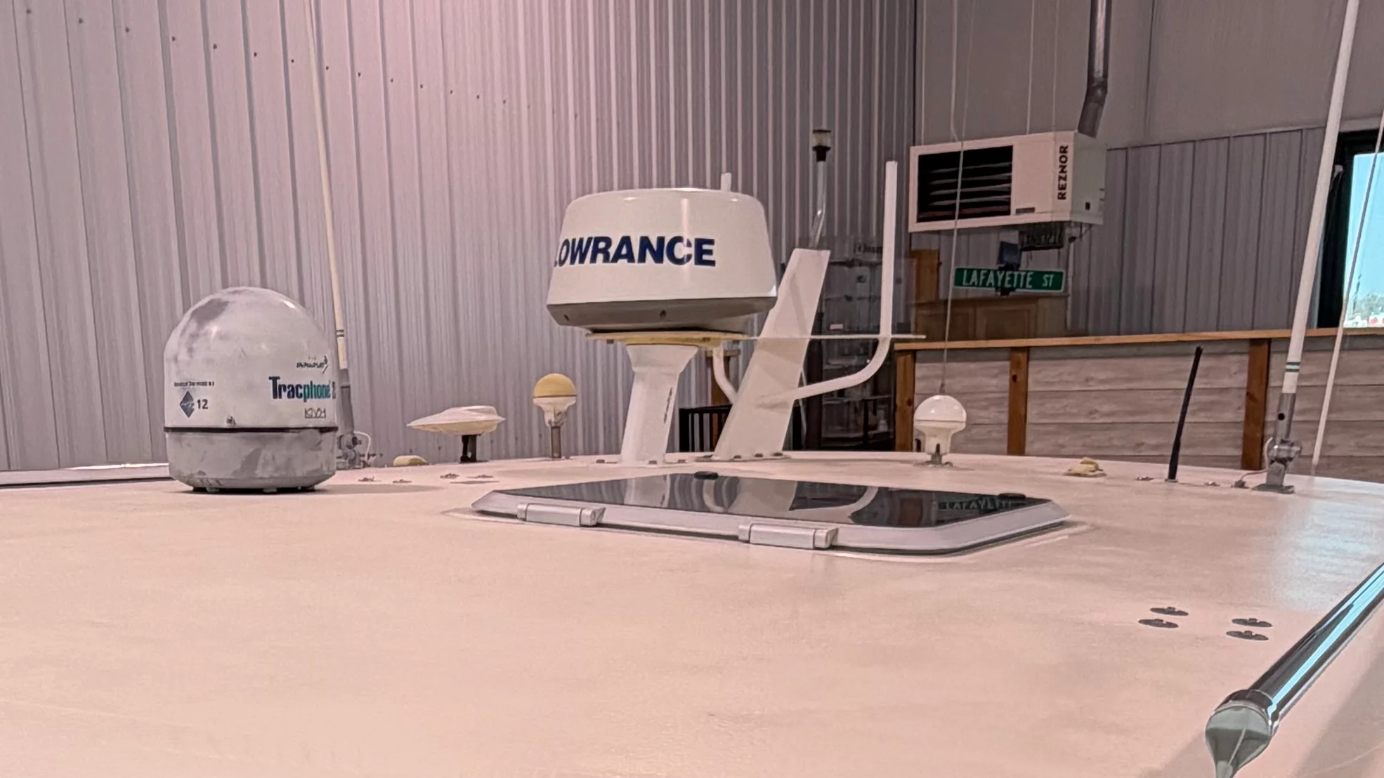 1999 Tiara Yachts 4300 OPEN Image Thumbnail #9