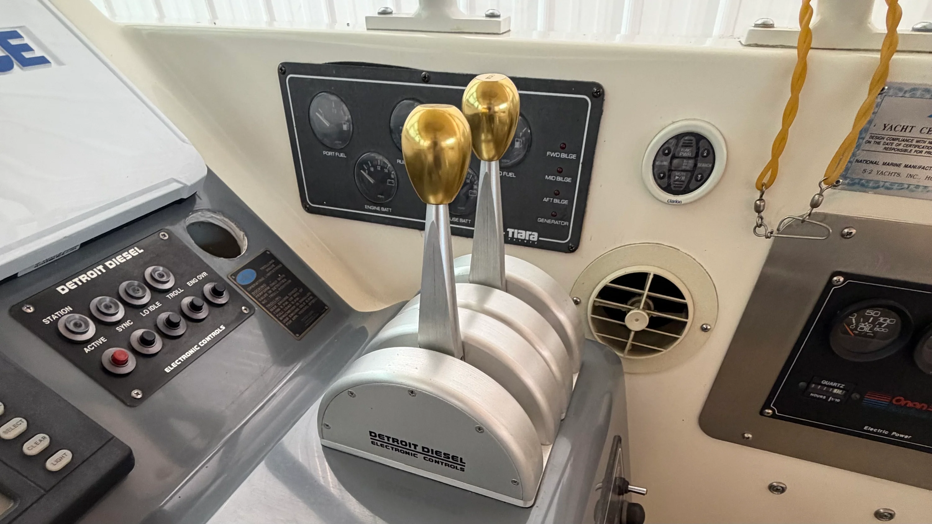 1999 Tiara Yachts 4300 OPEN Image Thumbnail #19