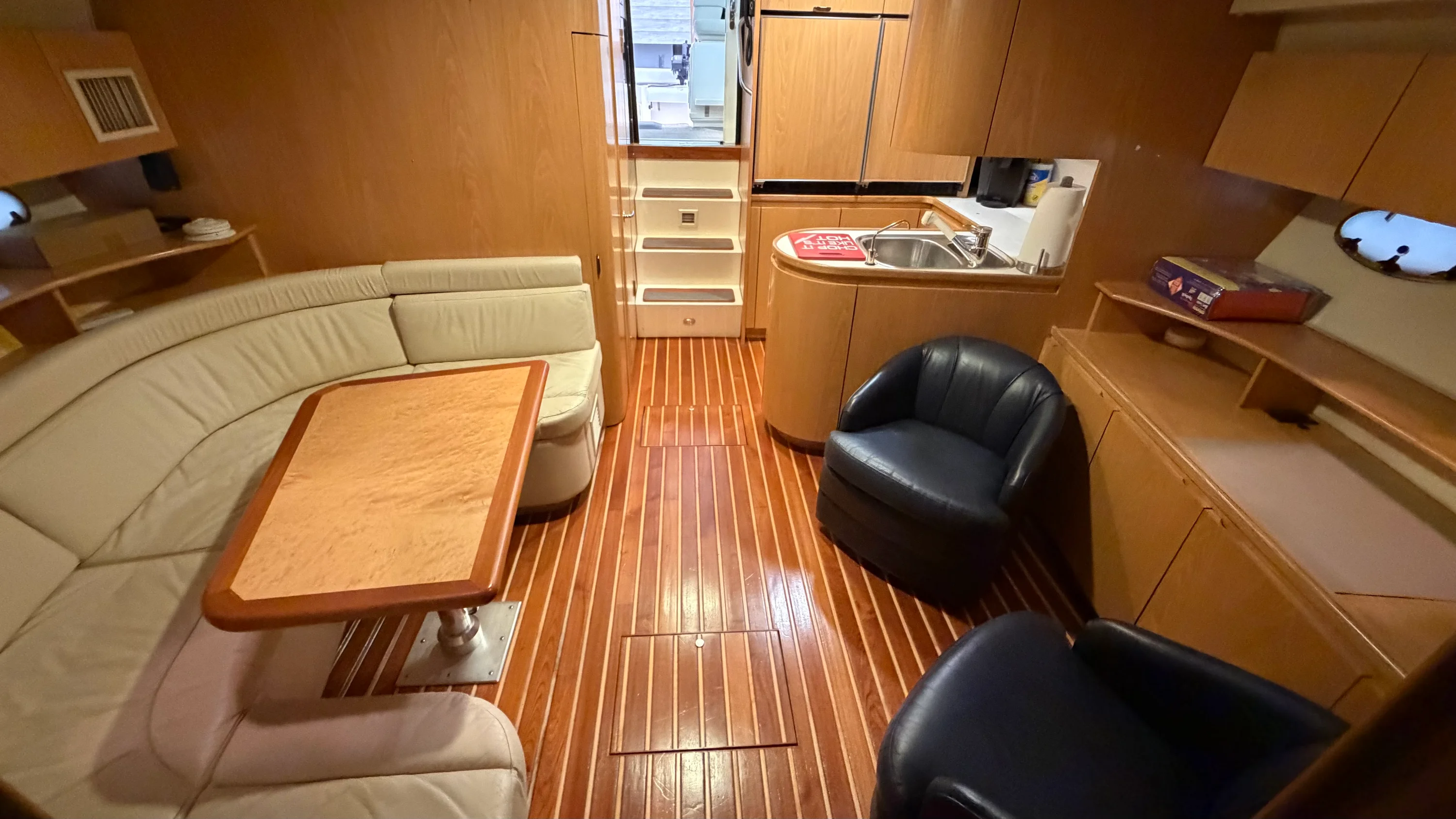 1999 Tiara Yachts 4300 OPEN Image Thumbnail #28
