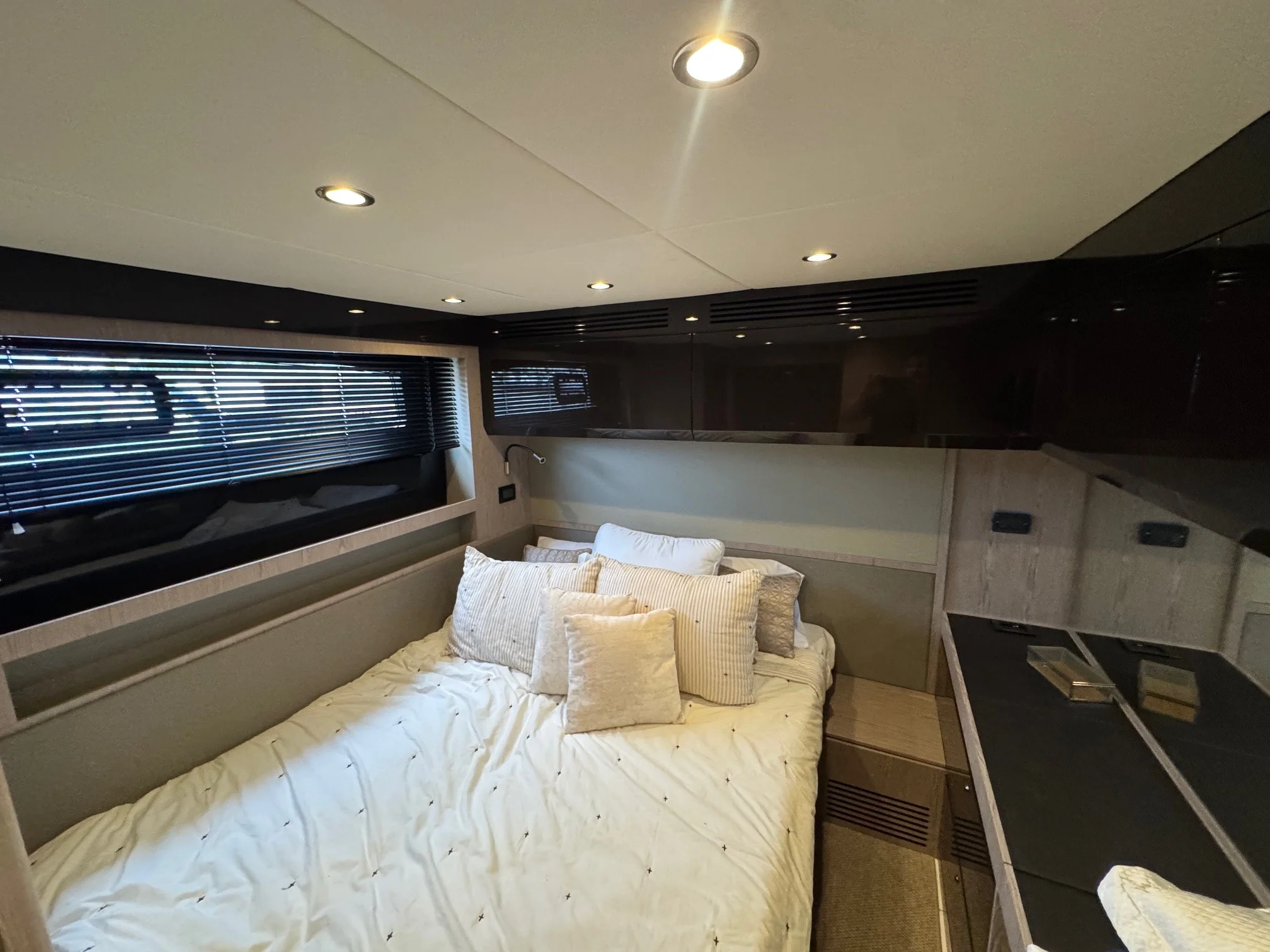 2019 Azimut 51 ATLANTIS Image Thumbnail #7