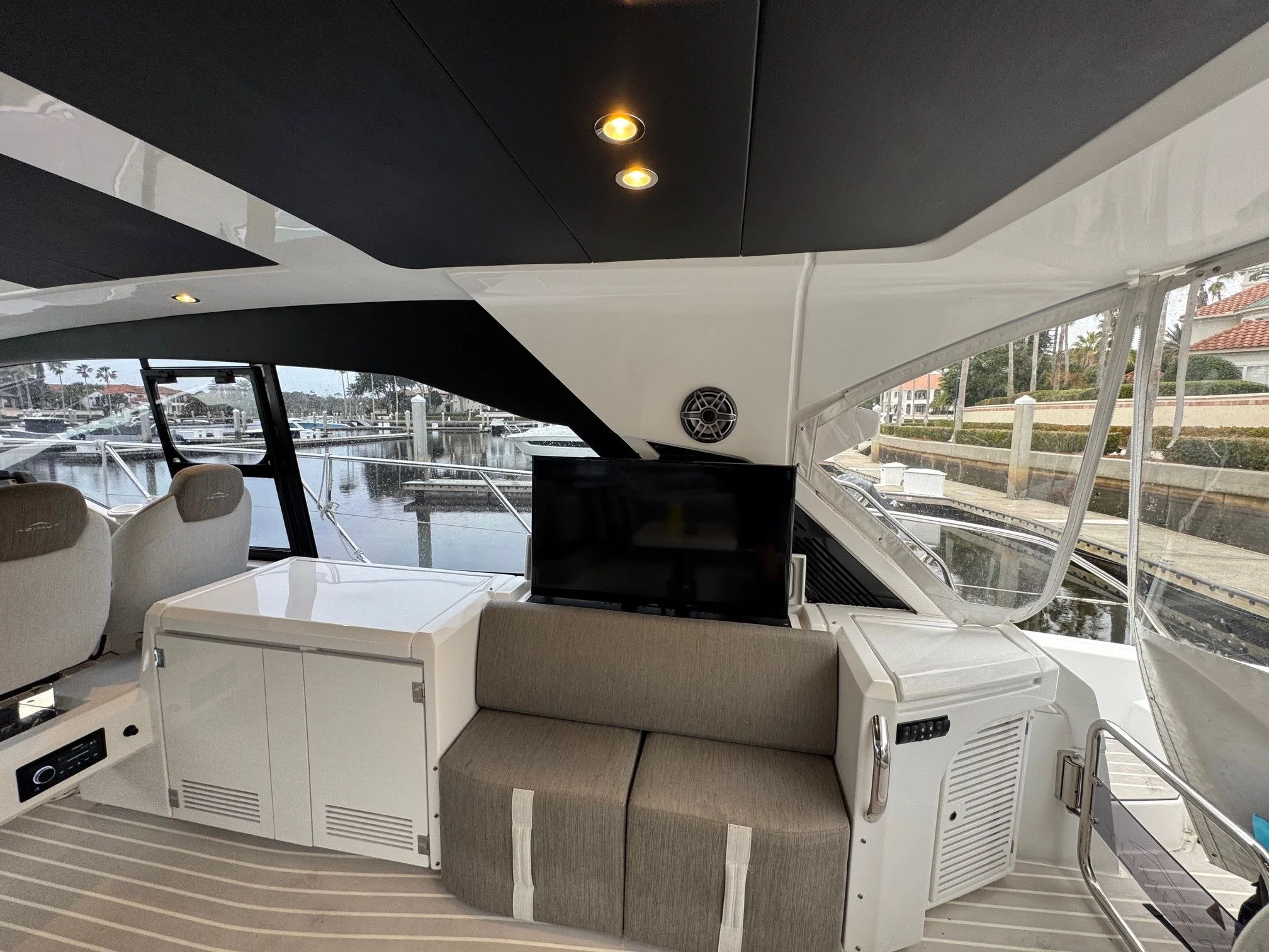 2019 Azimut 51 ATLANTIS Image Thumbnail #1