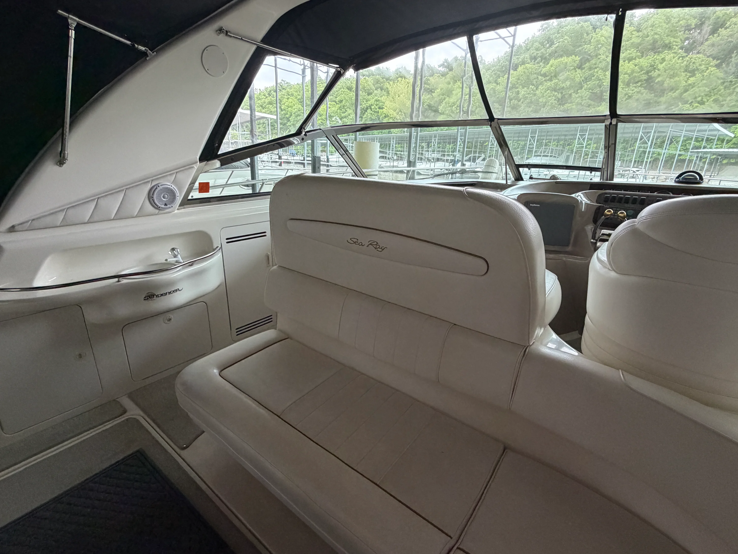 1999 Sea Ray 40 SUNDANCER Image Thumbnail #13