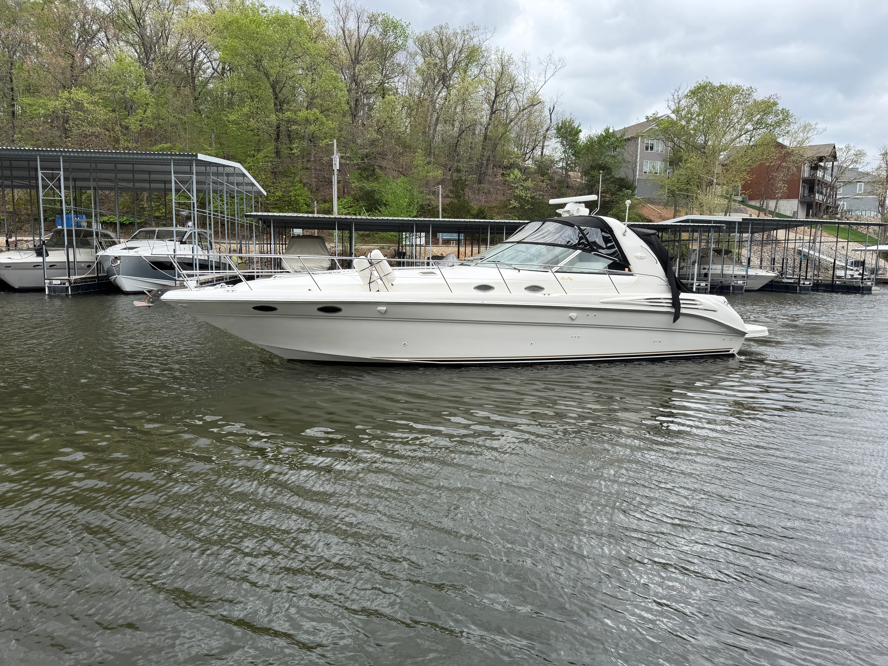 1999 Sea Ray 40 SUNDANCER Image Thumbnail #8