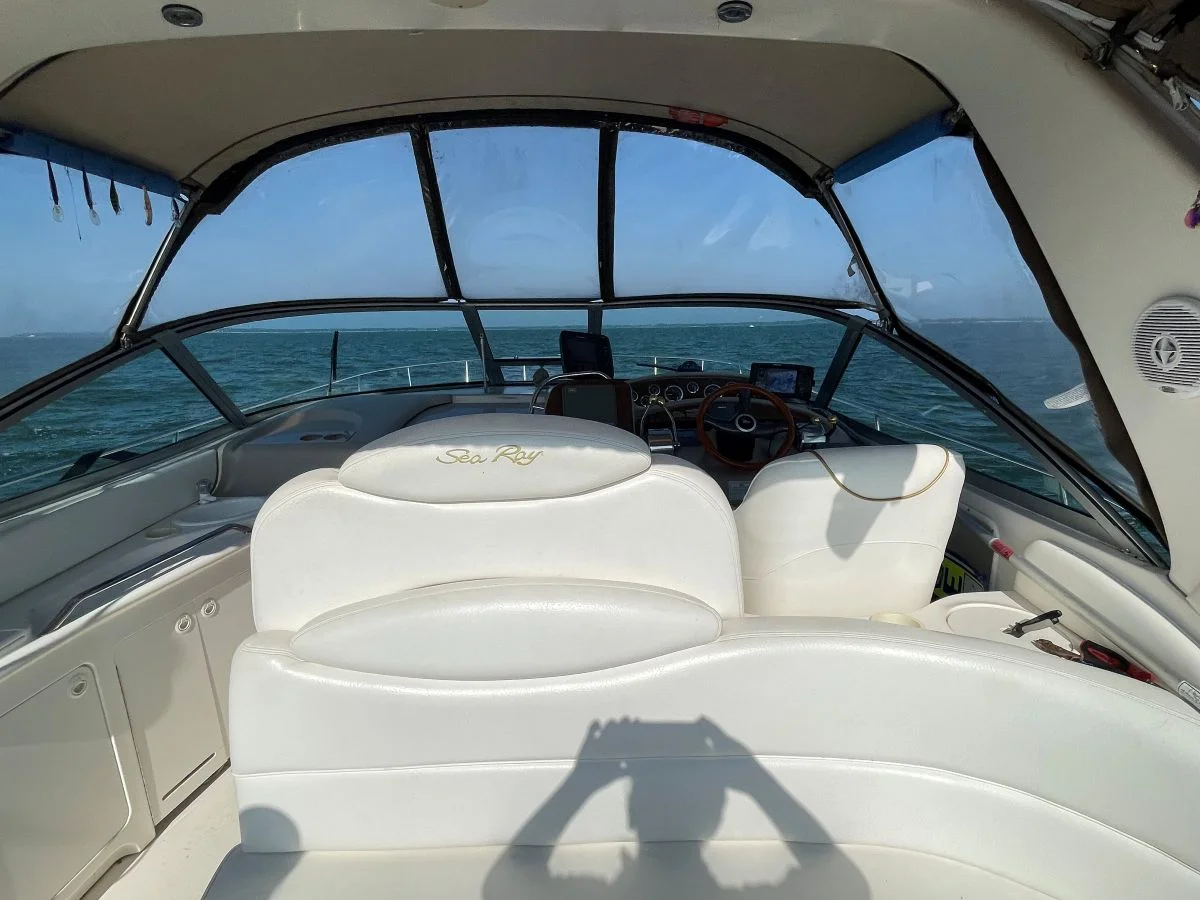 1999 Sea Ray 340 SUNDANCER Image Thumbnail #6