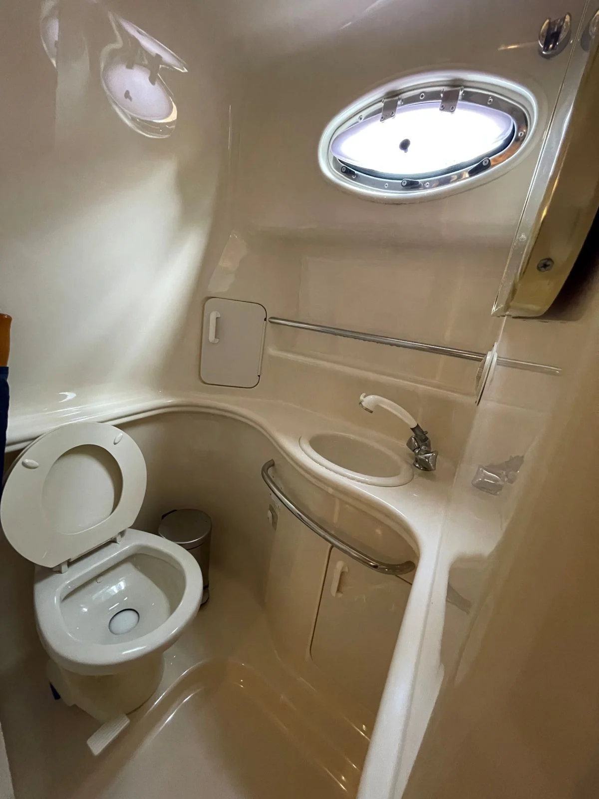 1999 Sea Ray 340 SUNDANCER Image Thumbnail #14