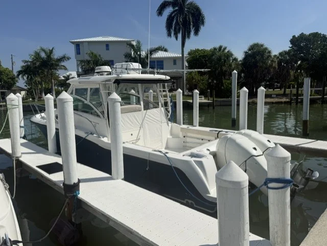 2016 Boston Whaler 315 CONQUEST Image Thumbnail #2