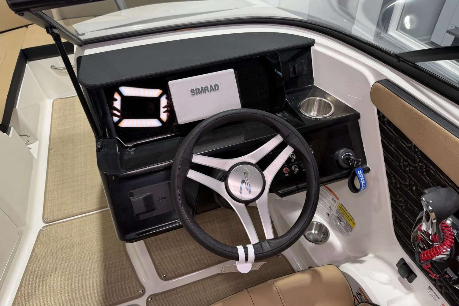 2026 Sea Ray SPX 210 Outboard Image Thumbnail #16