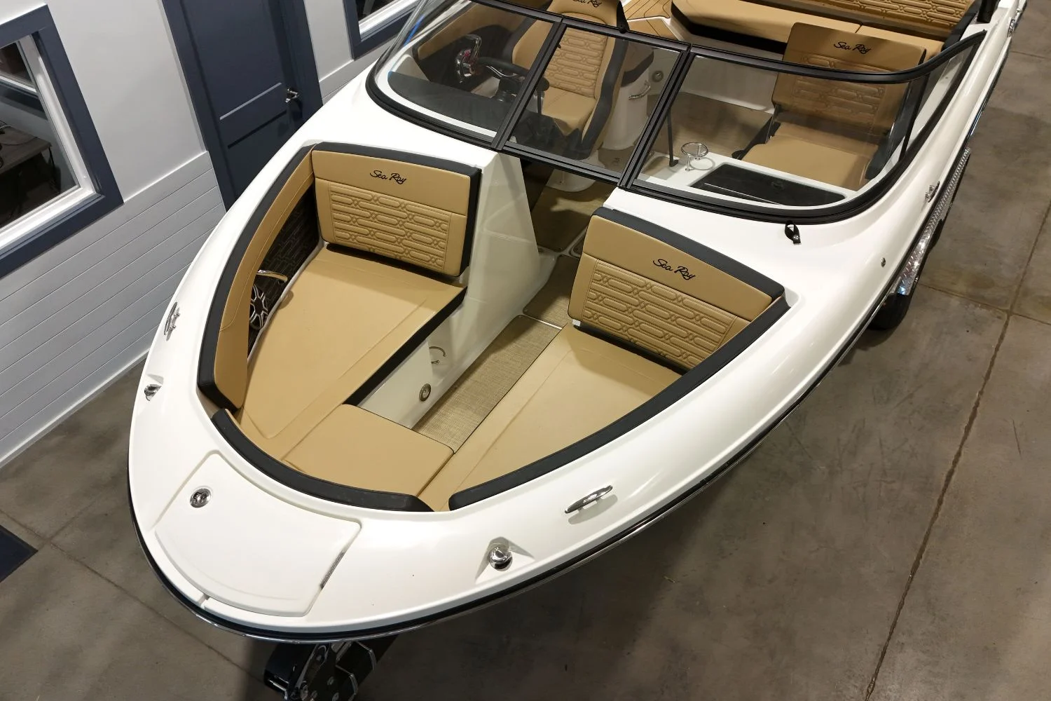 2026 Sea Ray SPX 210 Outboard Image Thumbnail #24