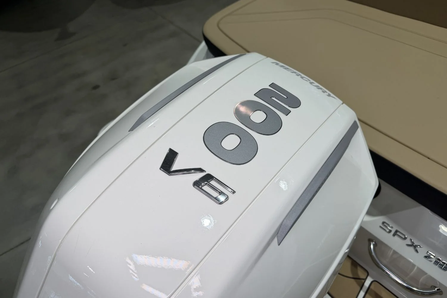 2026 Sea Ray SPX 210 Outboard Image Thumbnail #7