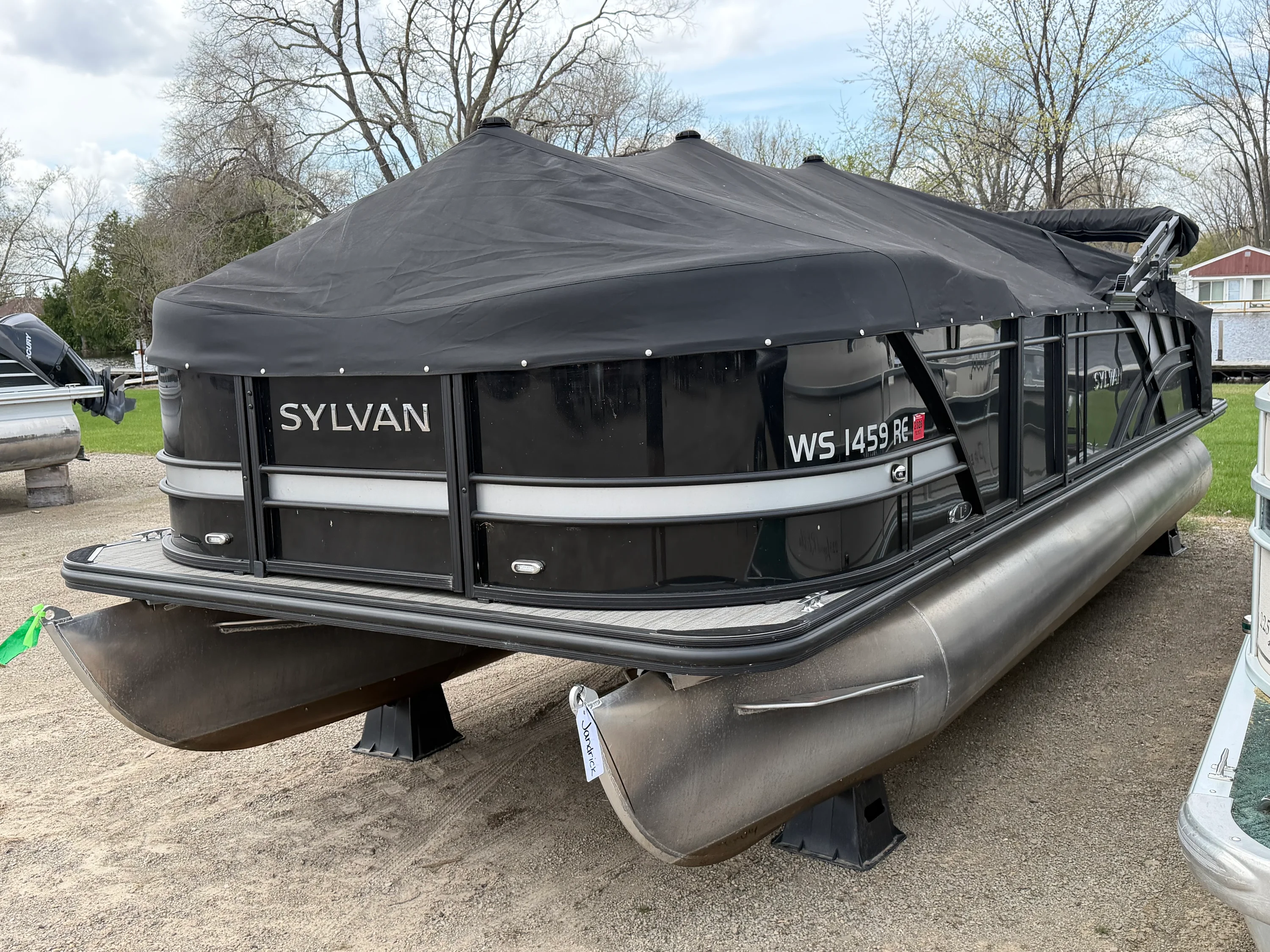 2022 Sylvan L3 RLZ Image Thumbnail #19