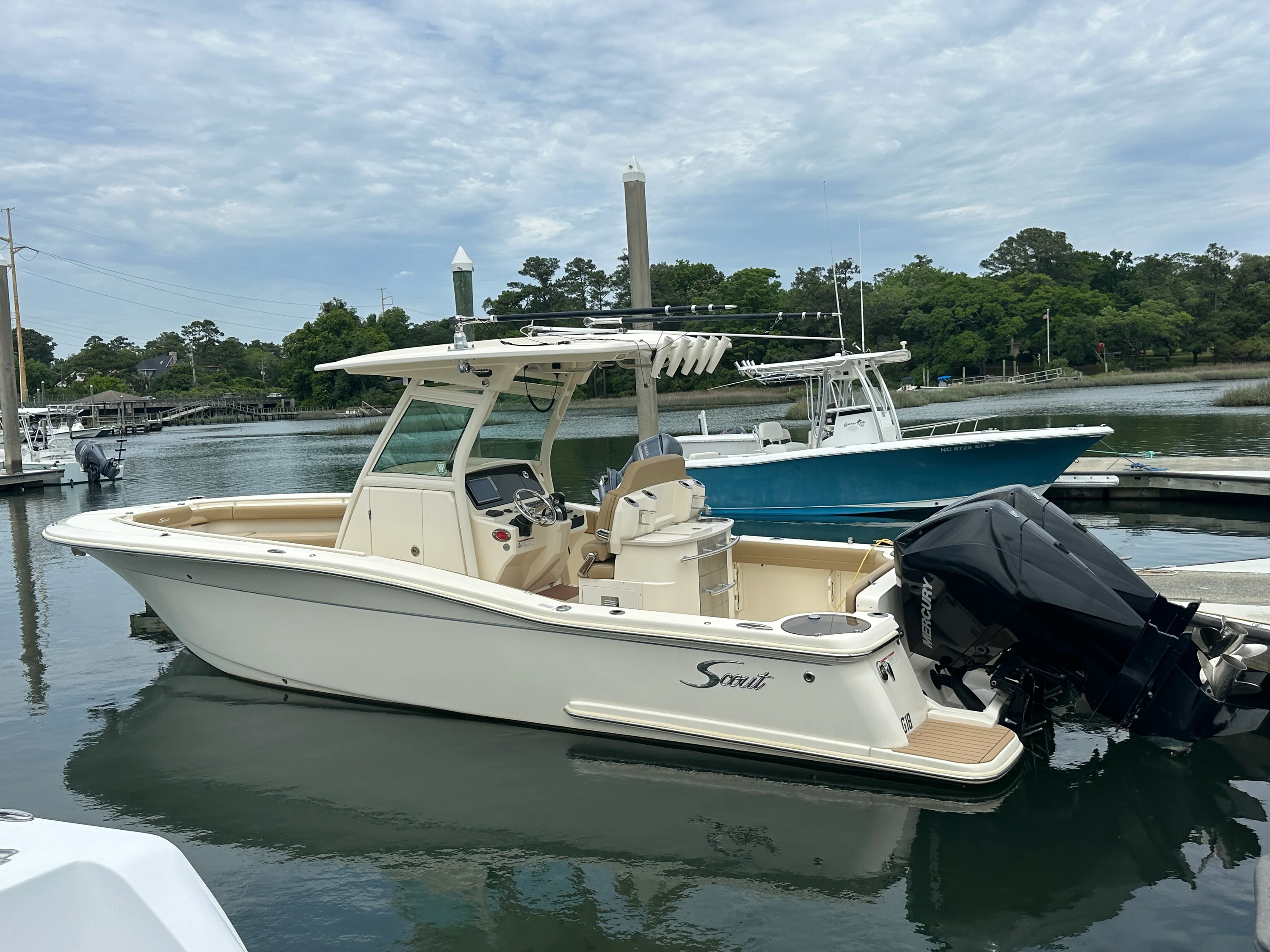 2019 Scout 275 LXF Image Thumbnail #0