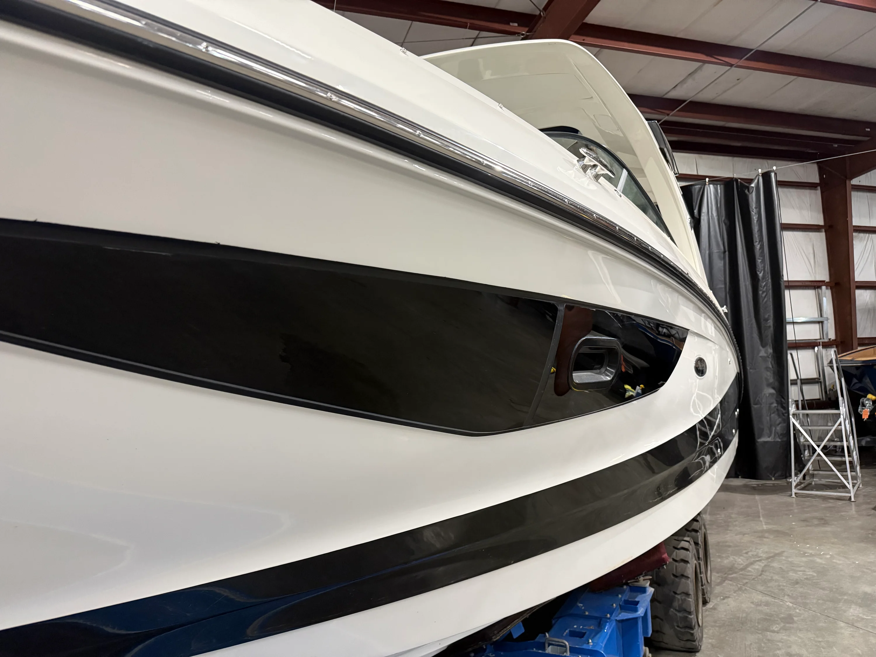 2026 Sea Ray 350 SLX Image Thumbnail #3