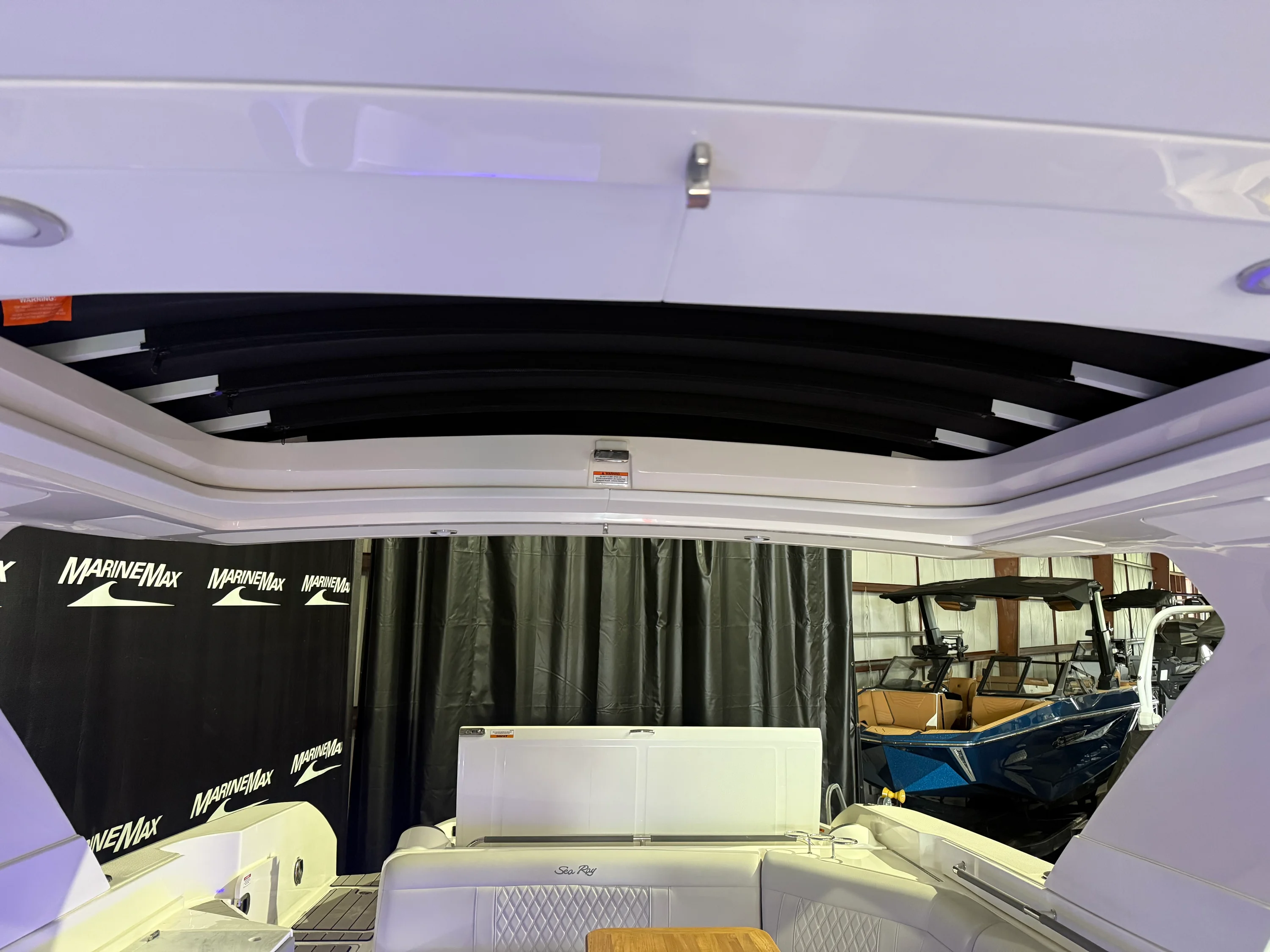 2026 Sea Ray 350 SLX Image Thumbnail #23