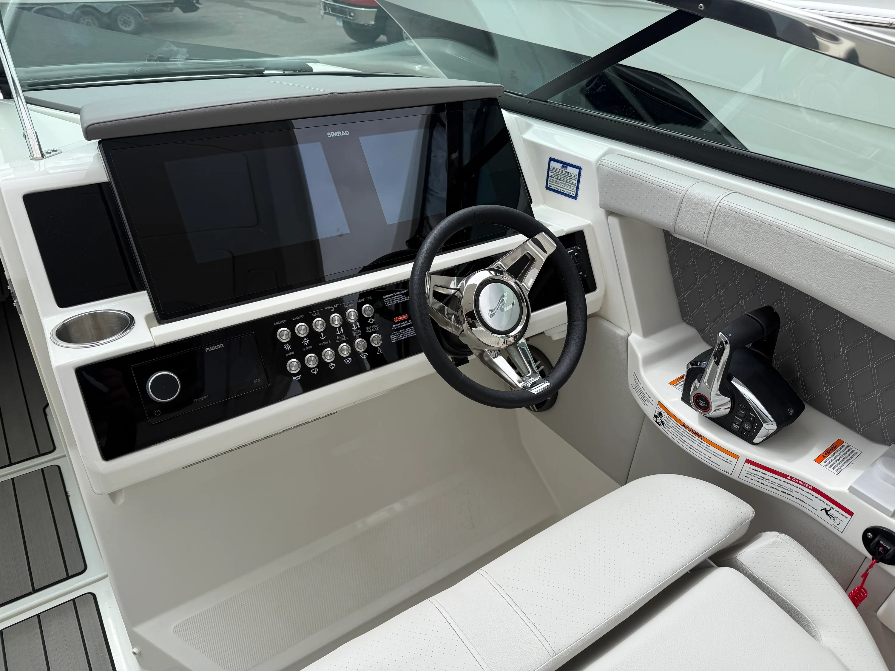 2026 Sea Ray 350 SLX Image Thumbnail #13