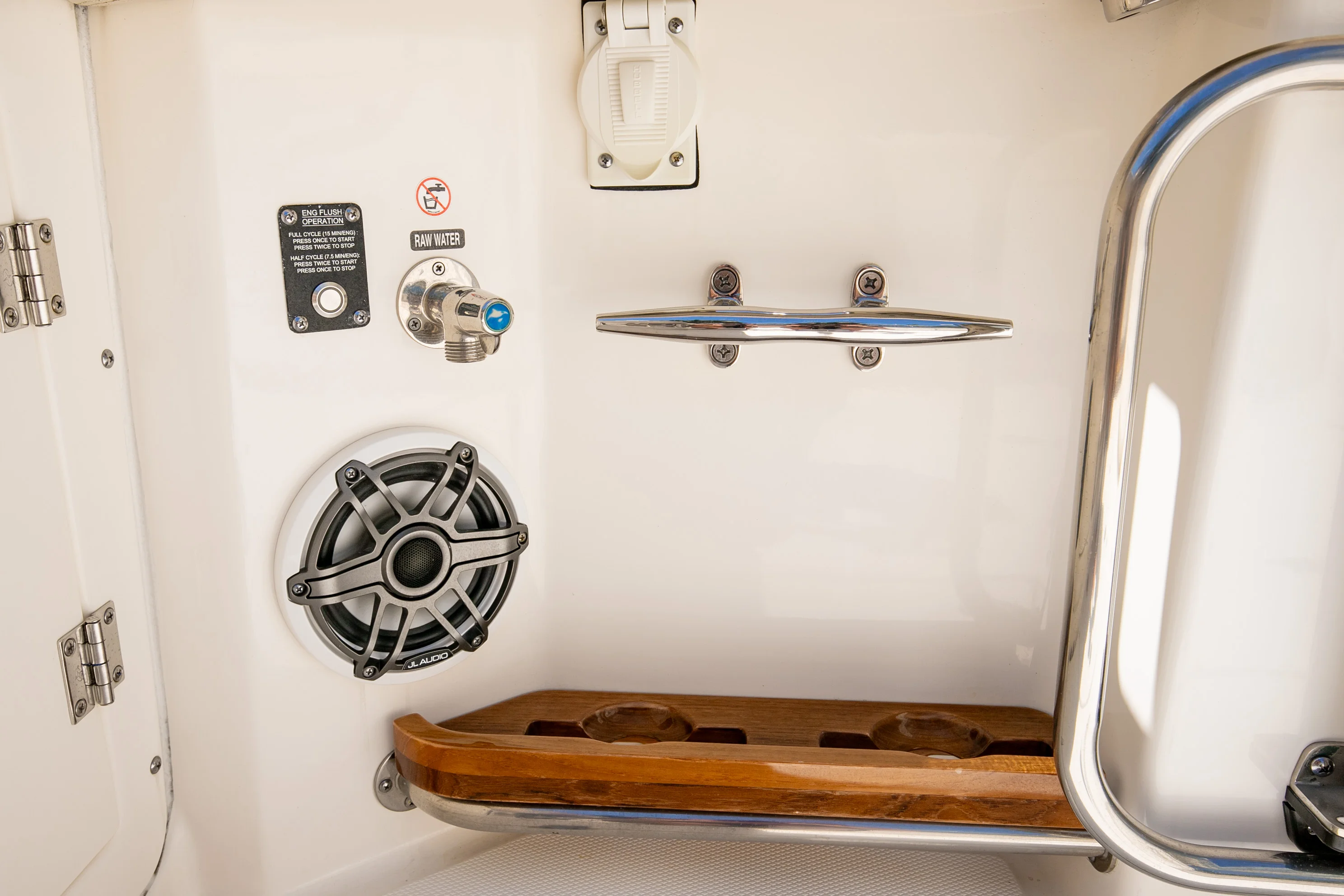 2024 Boston Whaler 380 OUTRAGE Image Thumbnail #34