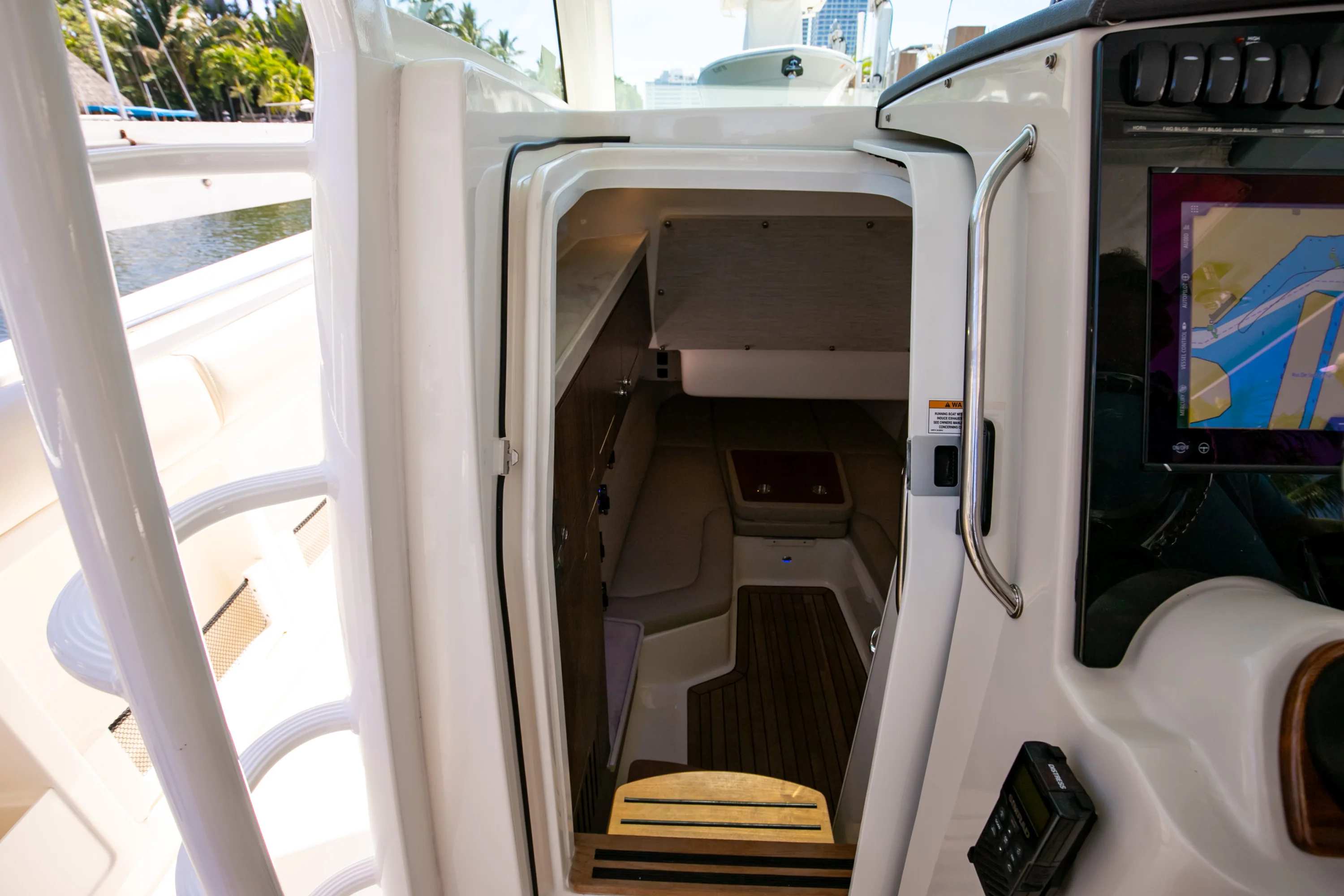 2024 Boston Whaler 380 OUTRAGE Image Thumbnail #78