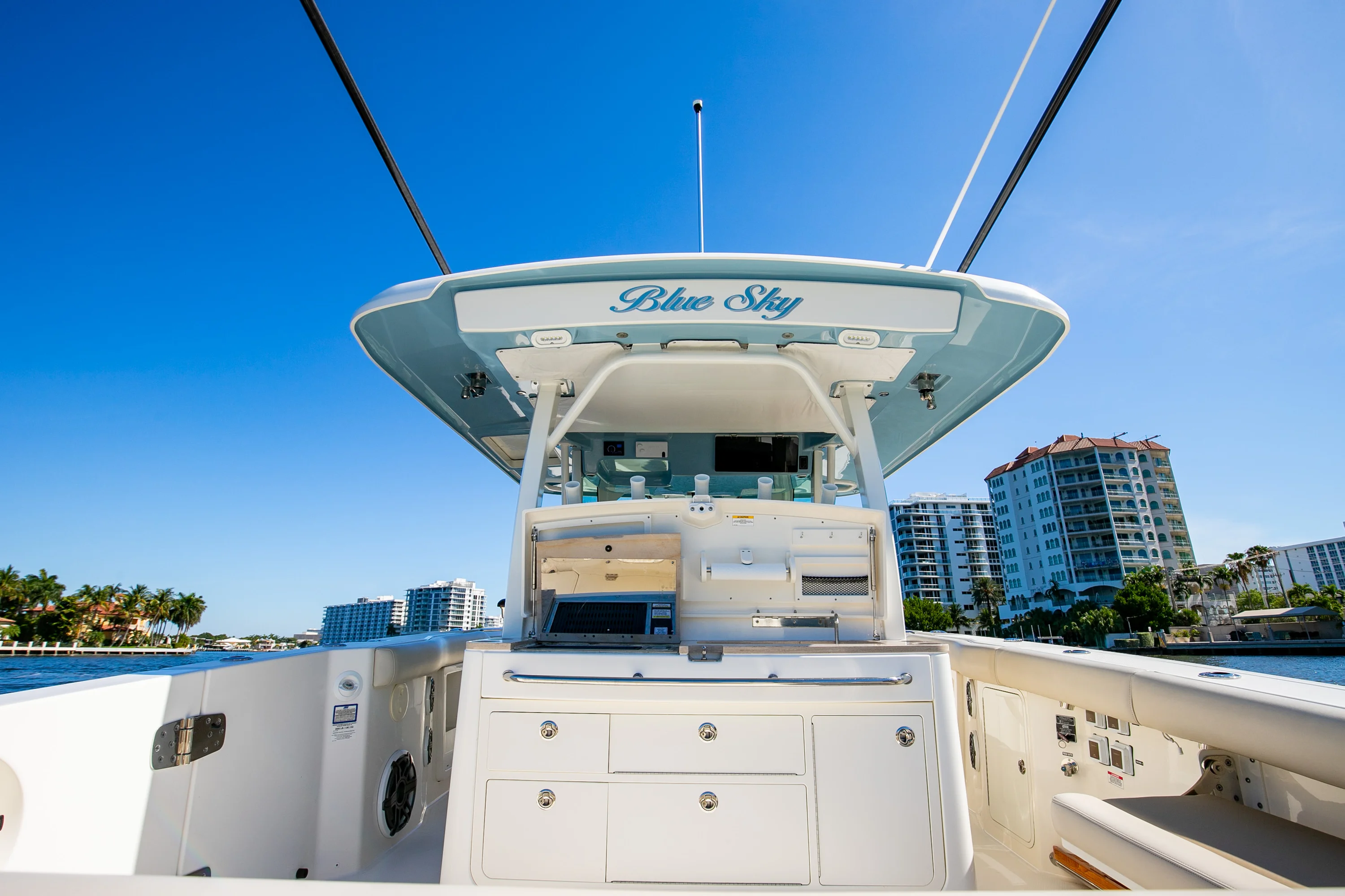2024 Boston Whaler 380 OUTRAGE Image Thumbnail #38