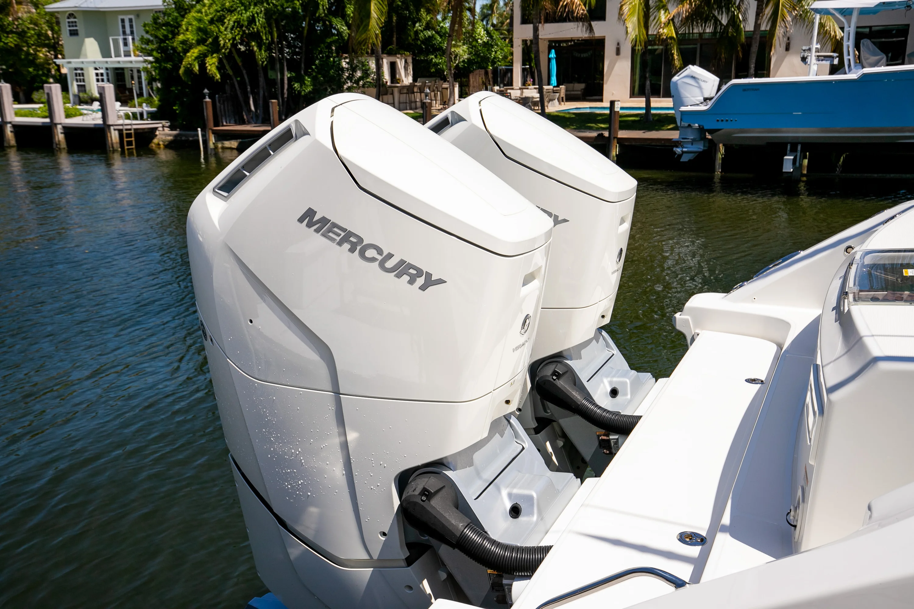 2024 Boston Whaler 380 OUTRAGE Image Thumbnail #20