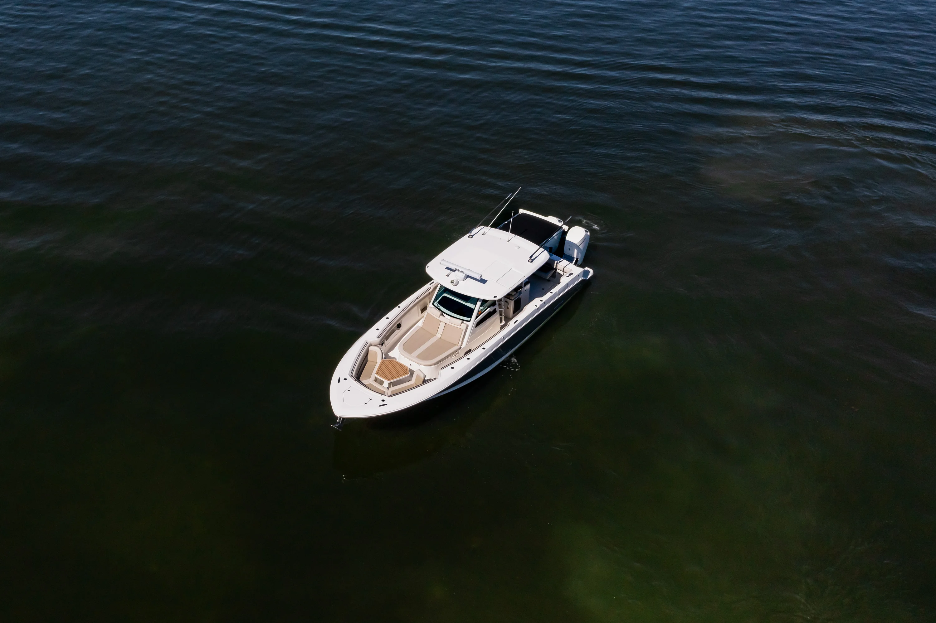 2024 Boston Whaler 380 OUTRAGE Image Thumbnail #10