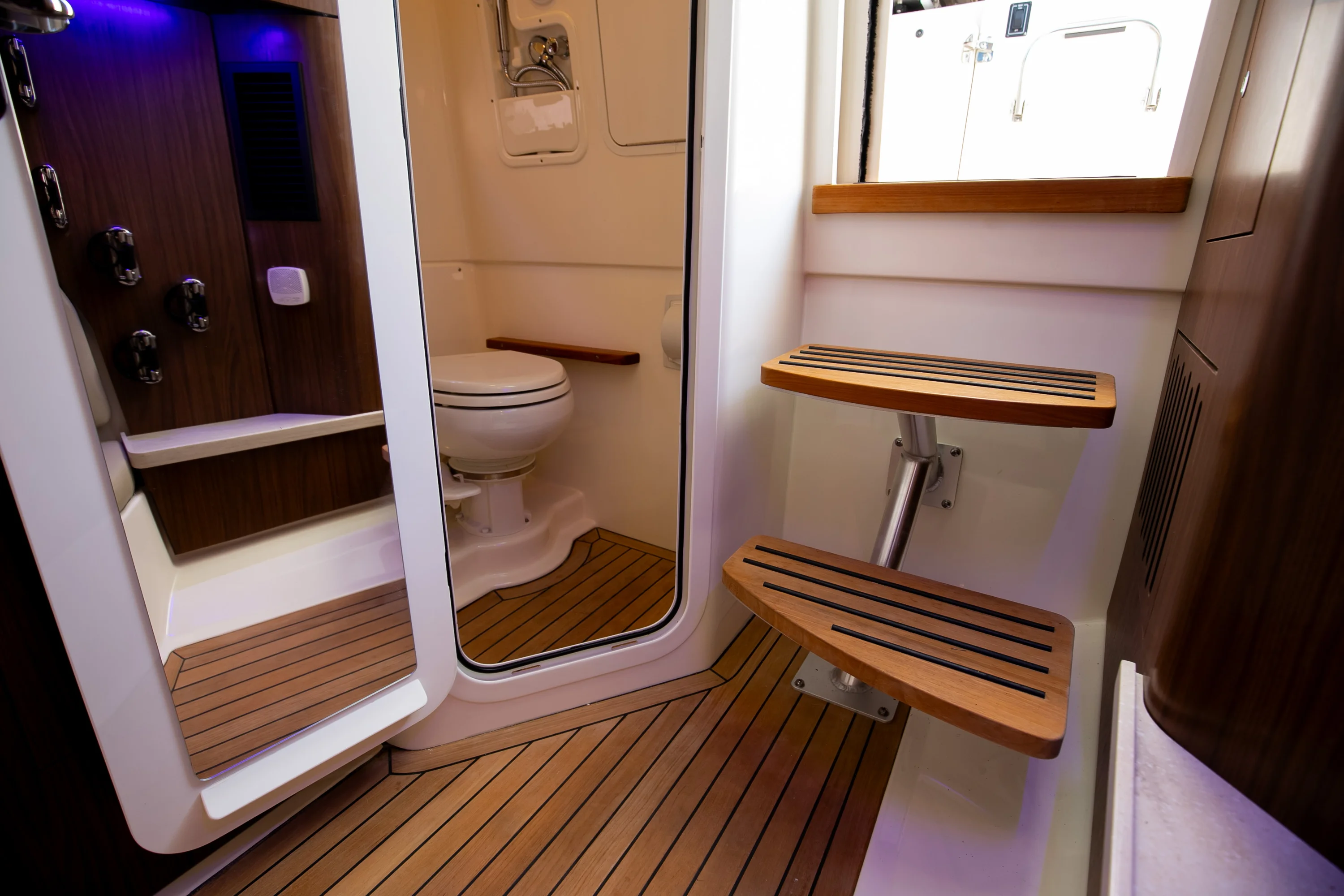 2024 Boston Whaler 380 OUTRAGE Image Thumbnail #79