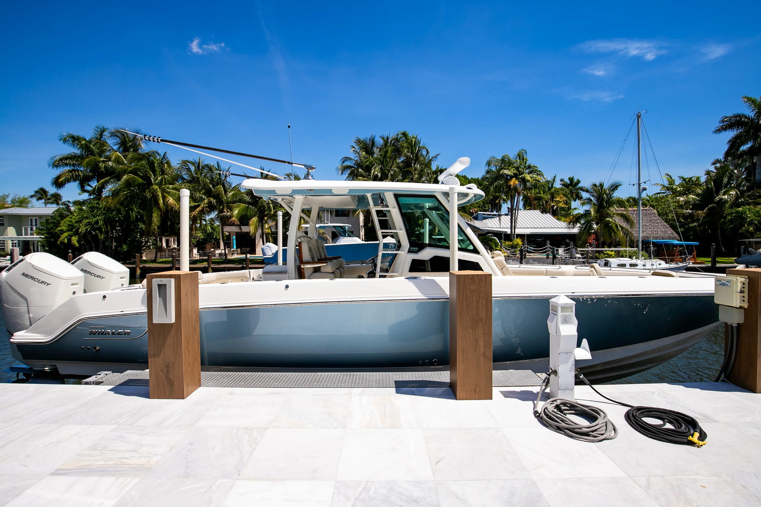 2024 Boston Whaler 380 OUTRAGE Image Thumbnail #15