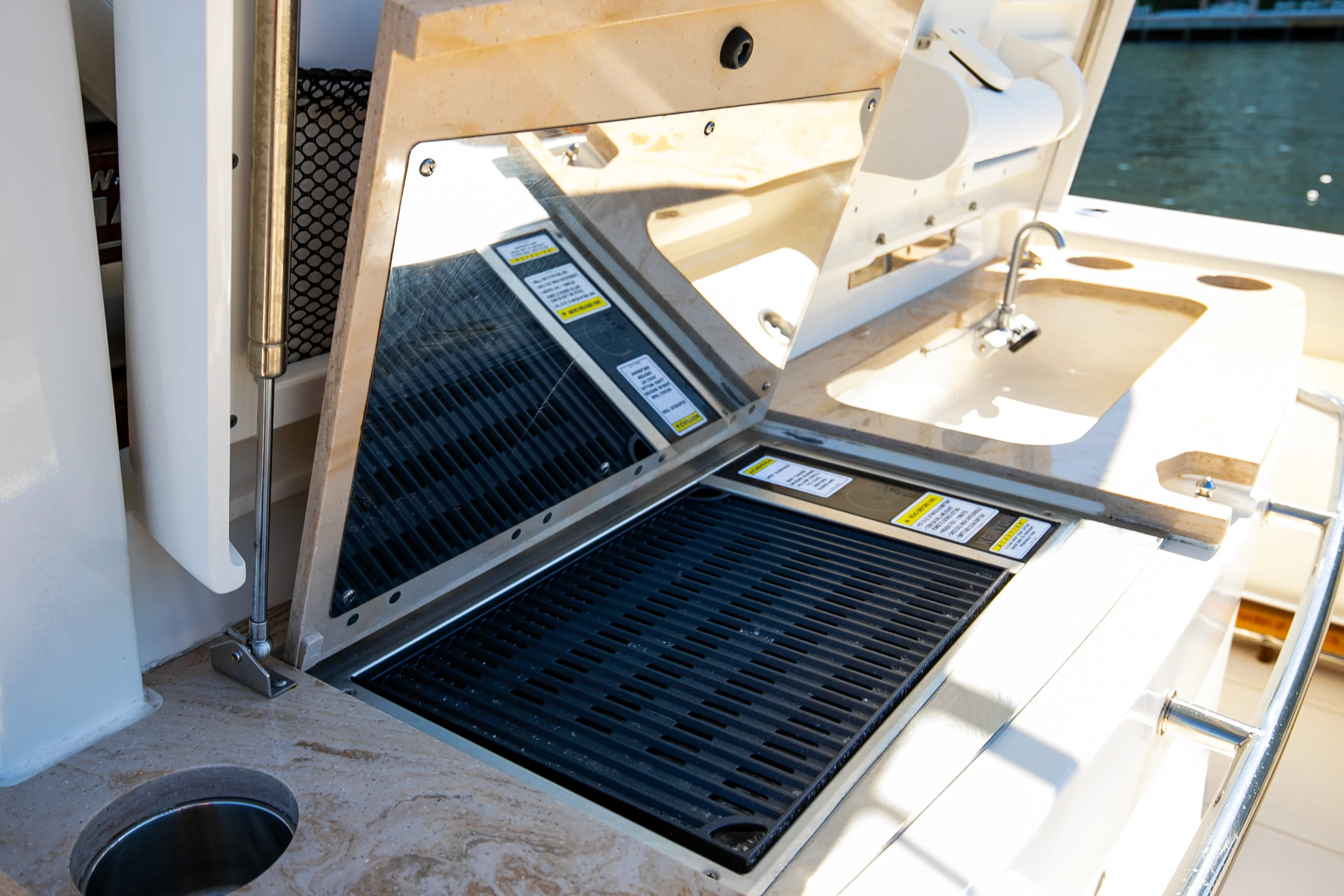 2024 Boston Whaler 380 OUTRAGE Image Thumbnail #45